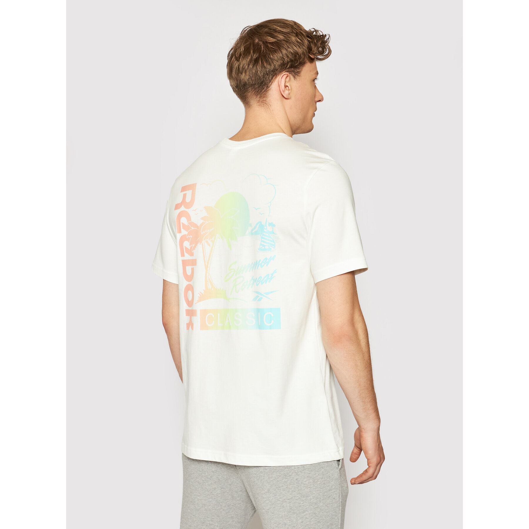 Reebok Tricou Unisex Classics Sr Backgraphic GN3746 Alb Regular Fit - Pled.ro