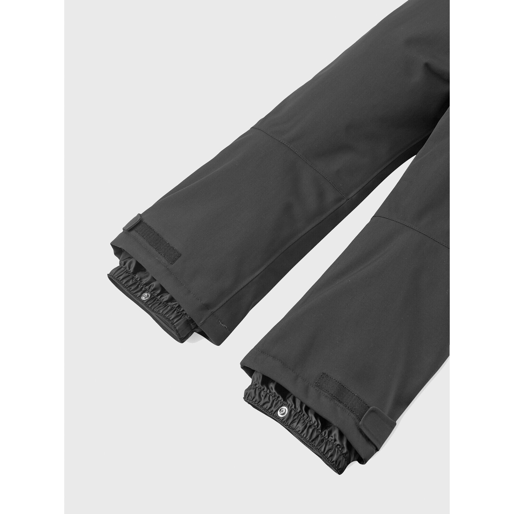 Reima Pantaloni pentru iarnă Loikka 5100114A Negru Regular Fit - Pled.ro