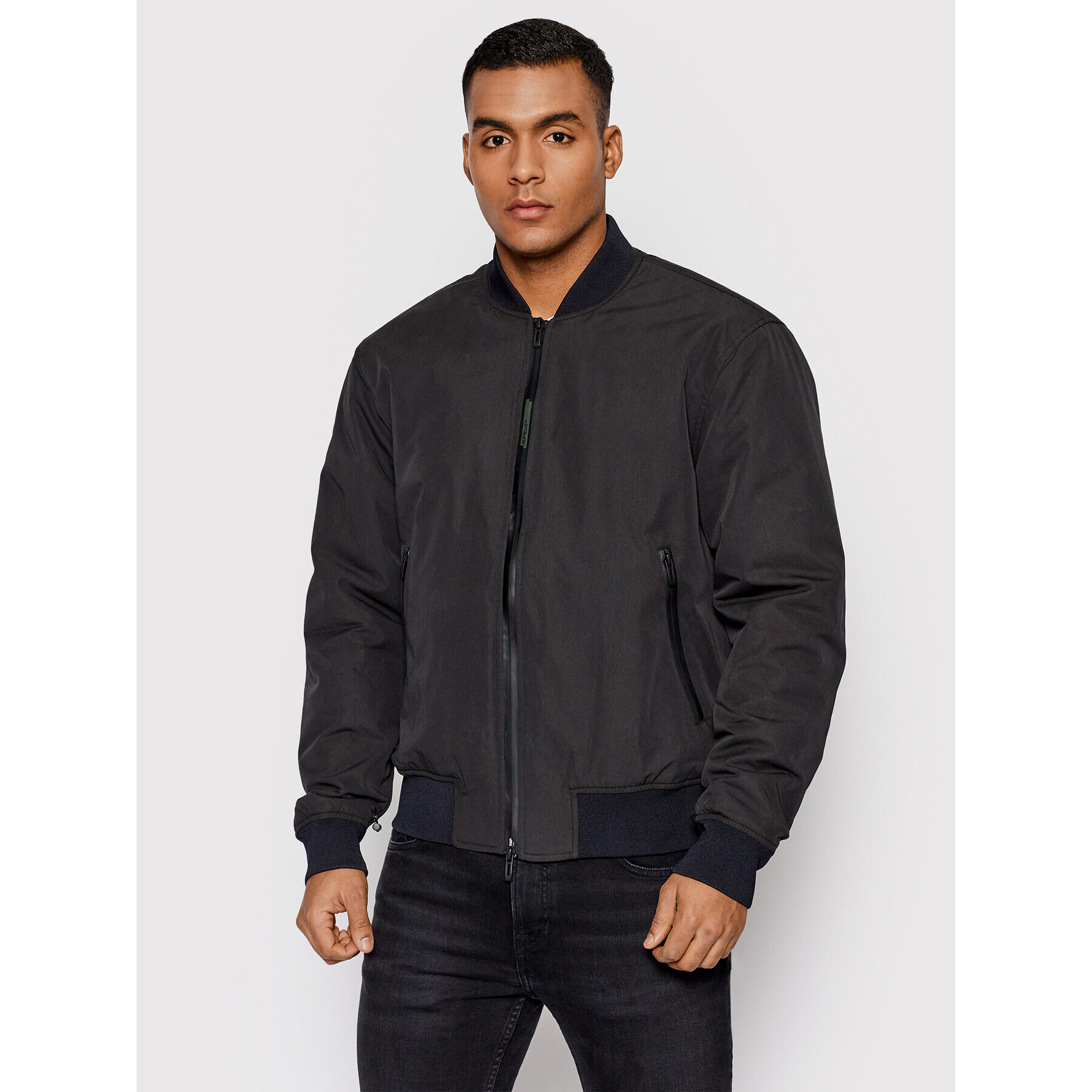 Replay Geacă bomber M8182.000.84186 Negru Regular Fit - Pled.ro