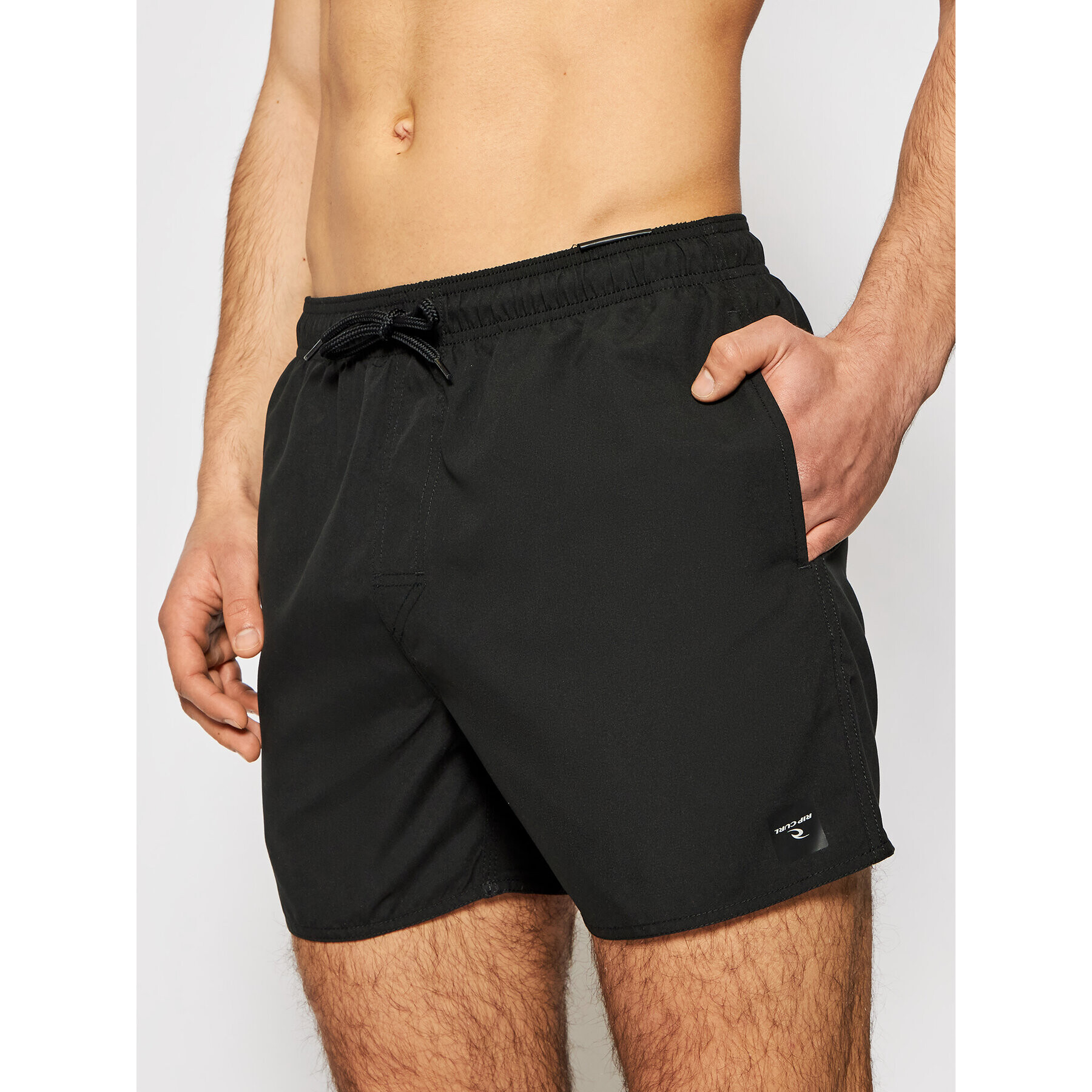 Rip Curl Pantaloni scurți pentru înot Offset 15" Volley CBOLQ4 Negru Regular Fit - Pled.ro