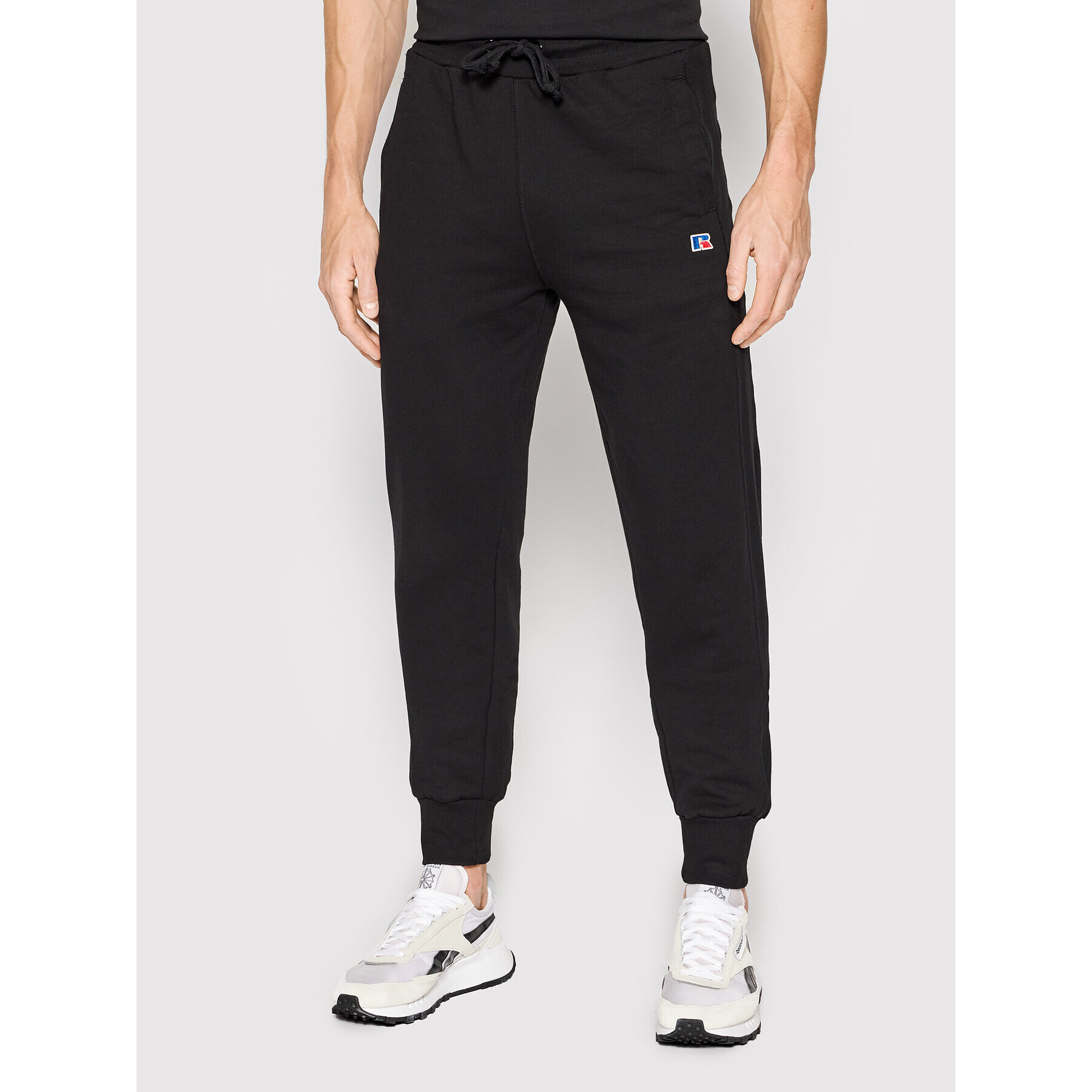 Russell Athletic Pantaloni trening Ernest E26151 Negru Regular Fit - Pled.ro