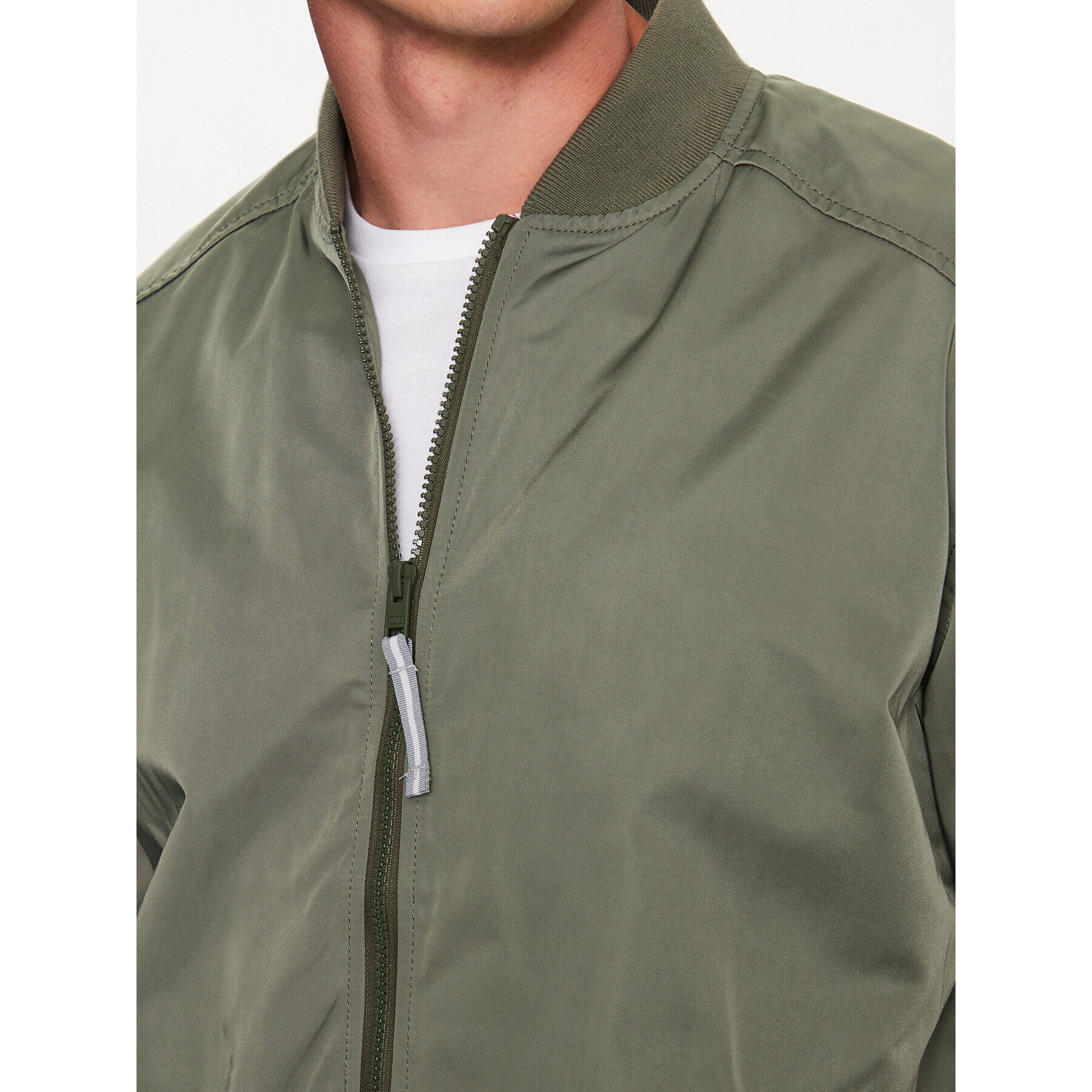 s.Oliver Geacă bomber 2126485 Verde Regular Fit - Pled.ro