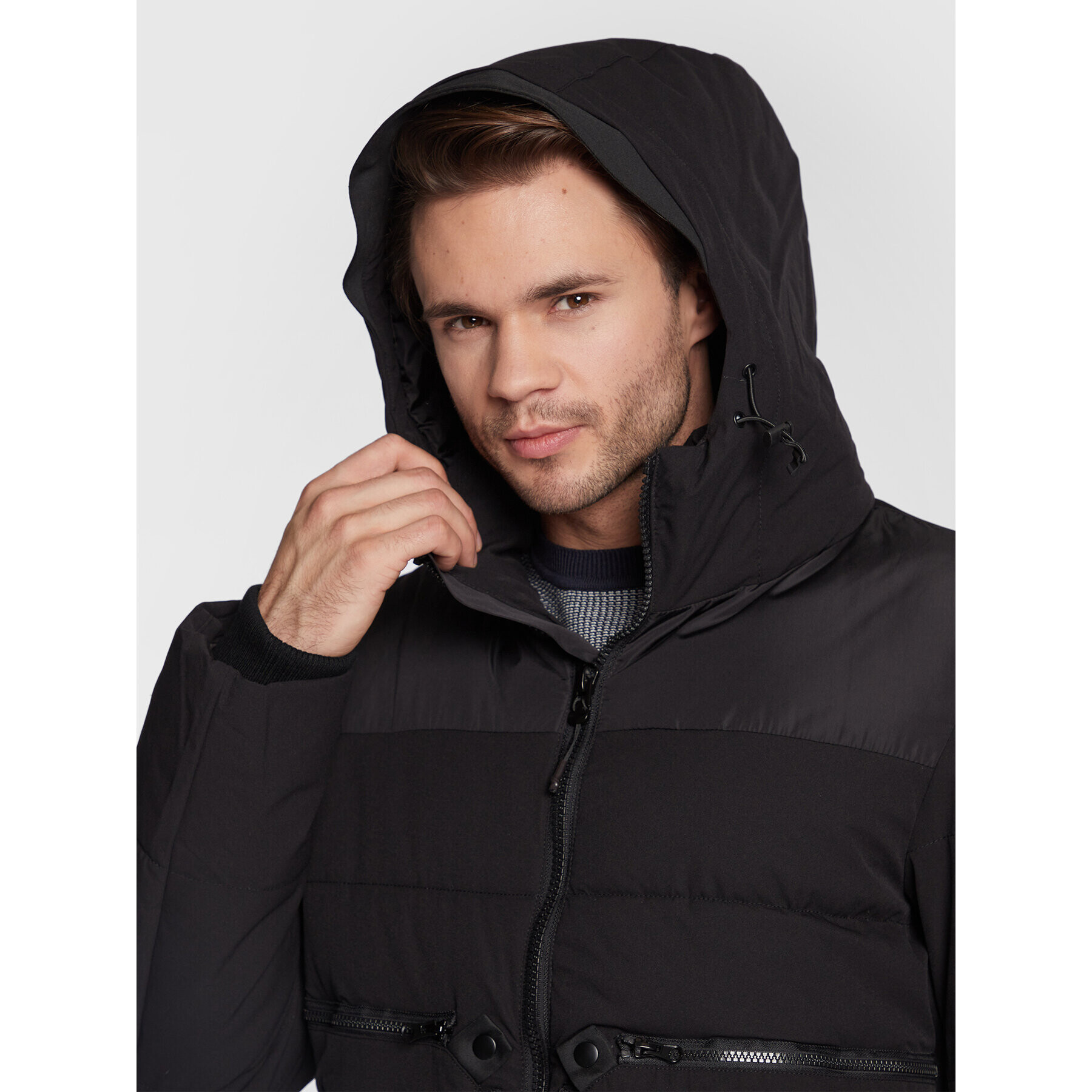 s.Oliver Geacă de iarnă 2116271 Negru Regular Fit - Pled.ro