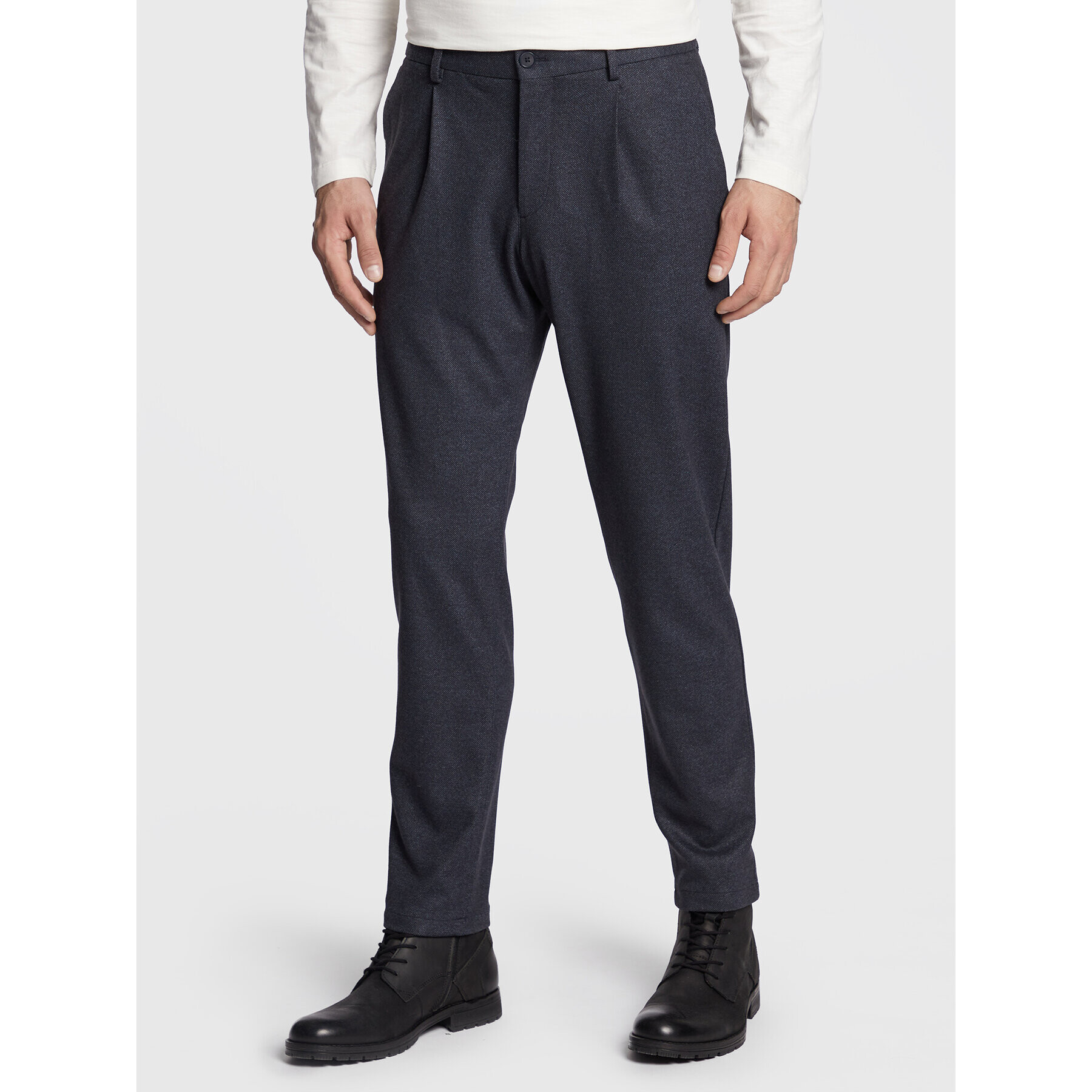 s.Oliver Pantaloni din material 2120643 Bleumarin Regular Fit - Pled.ro