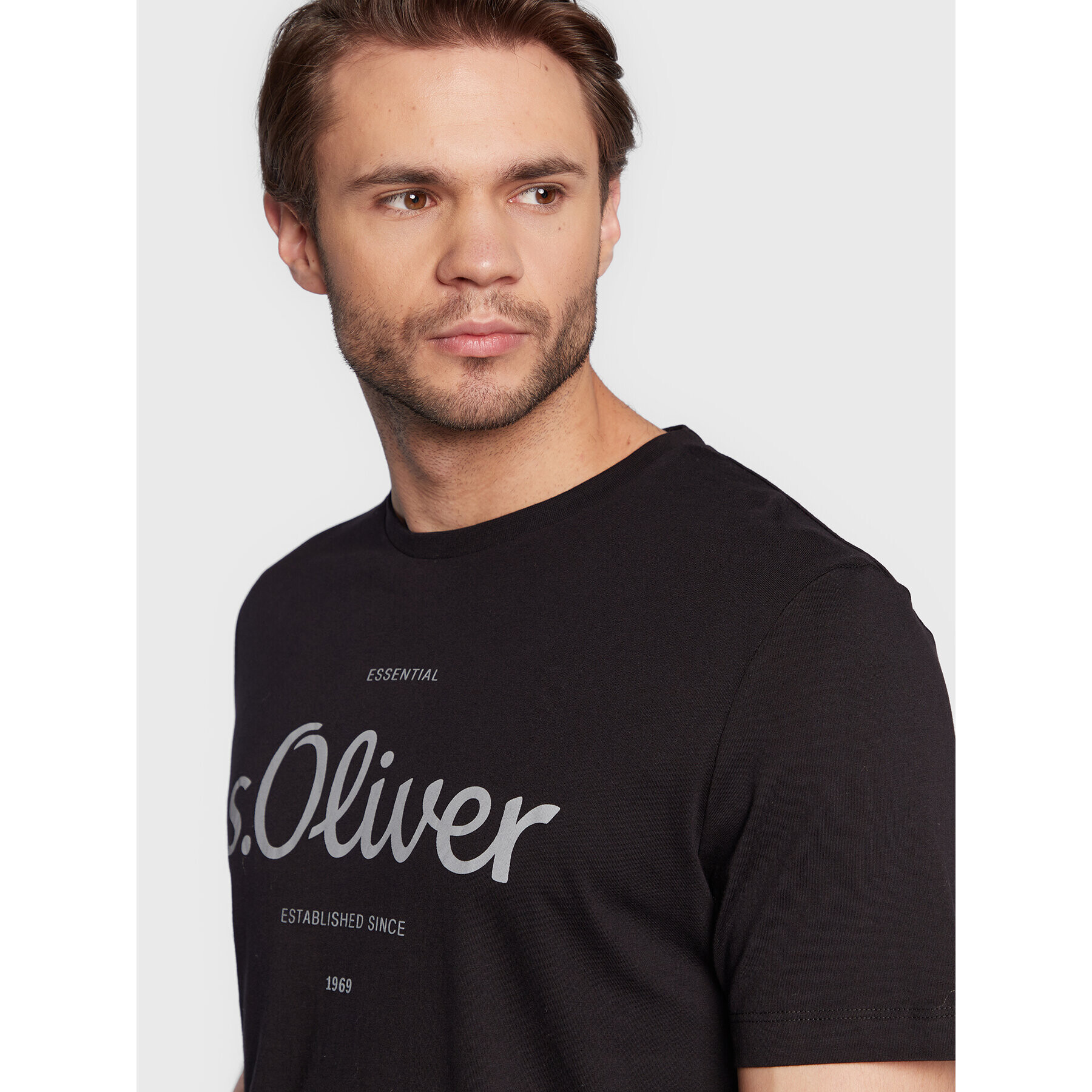 s.Oliver Tricou 2057432 Negru Regular Fit - Pled.ro