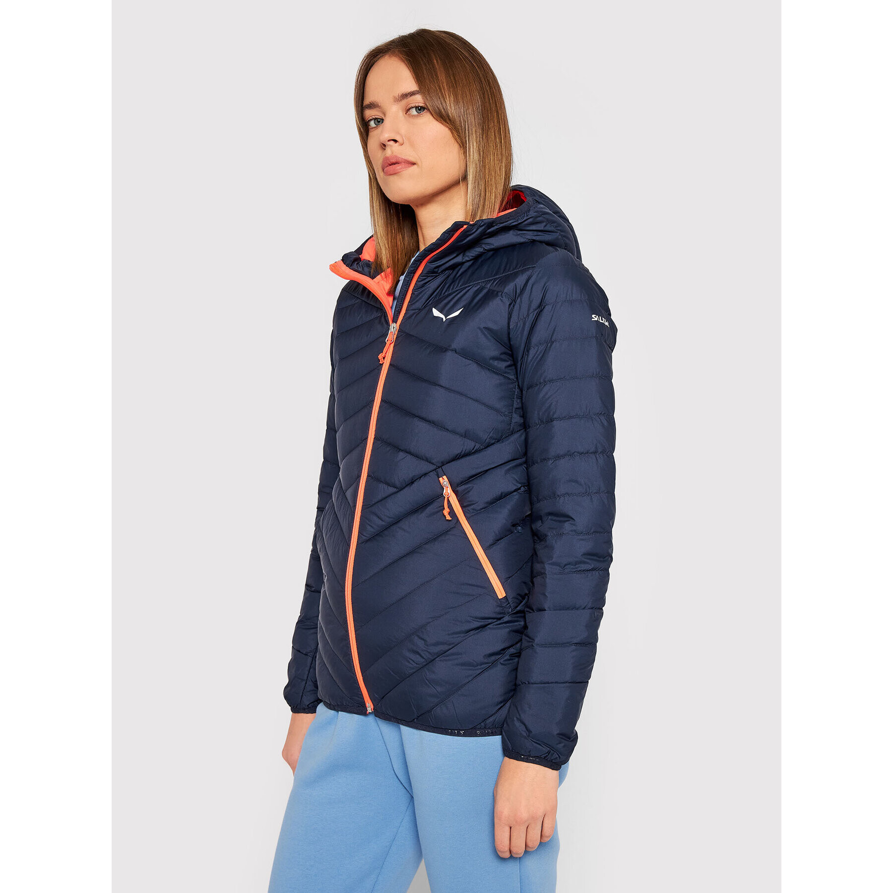 Salewa Geacă din puf Renta Rds 27884 Bleumarin Athletic Fit - Pled.ro