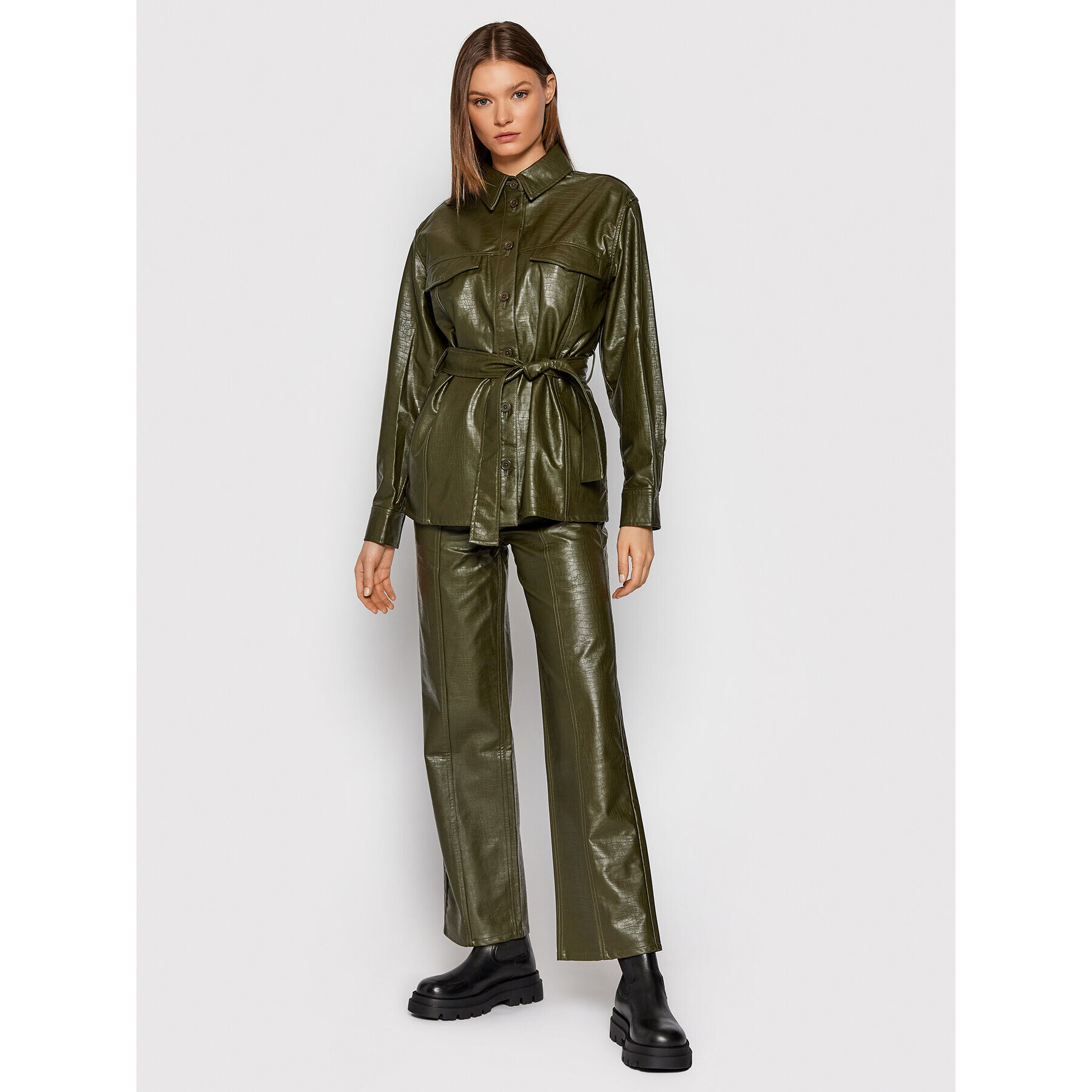 Samsøe Samsøe Pantaloni din imitație de piele Novah F21300033 Verde Regular Fit - Pled.ro