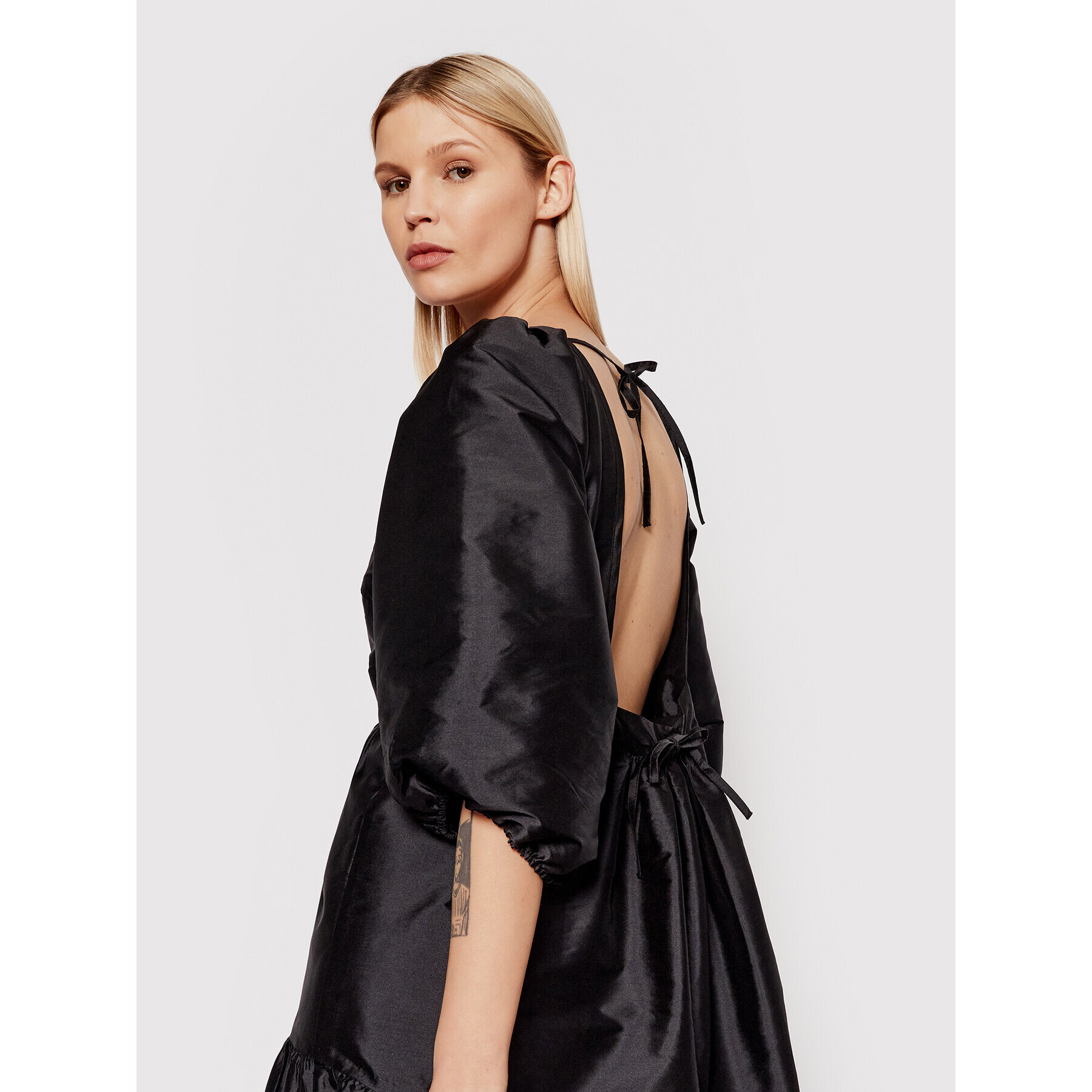 Samsøe Samsøe Rochie de zi Candece F21400132 Negru Oversize - Pled.ro