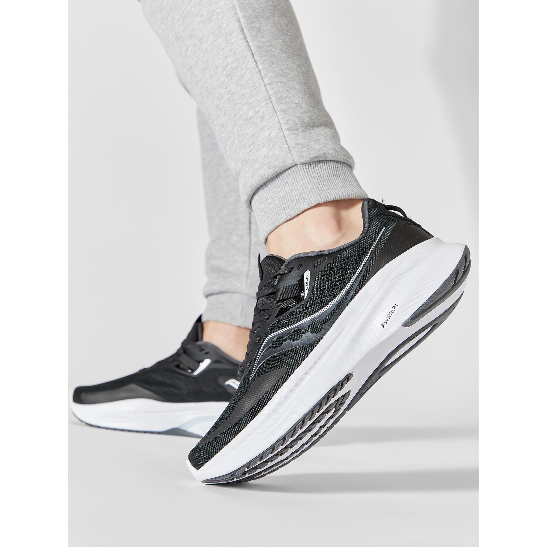 Saucony Pantofi Guide 15 S20684-05 Negru - Pled.ro