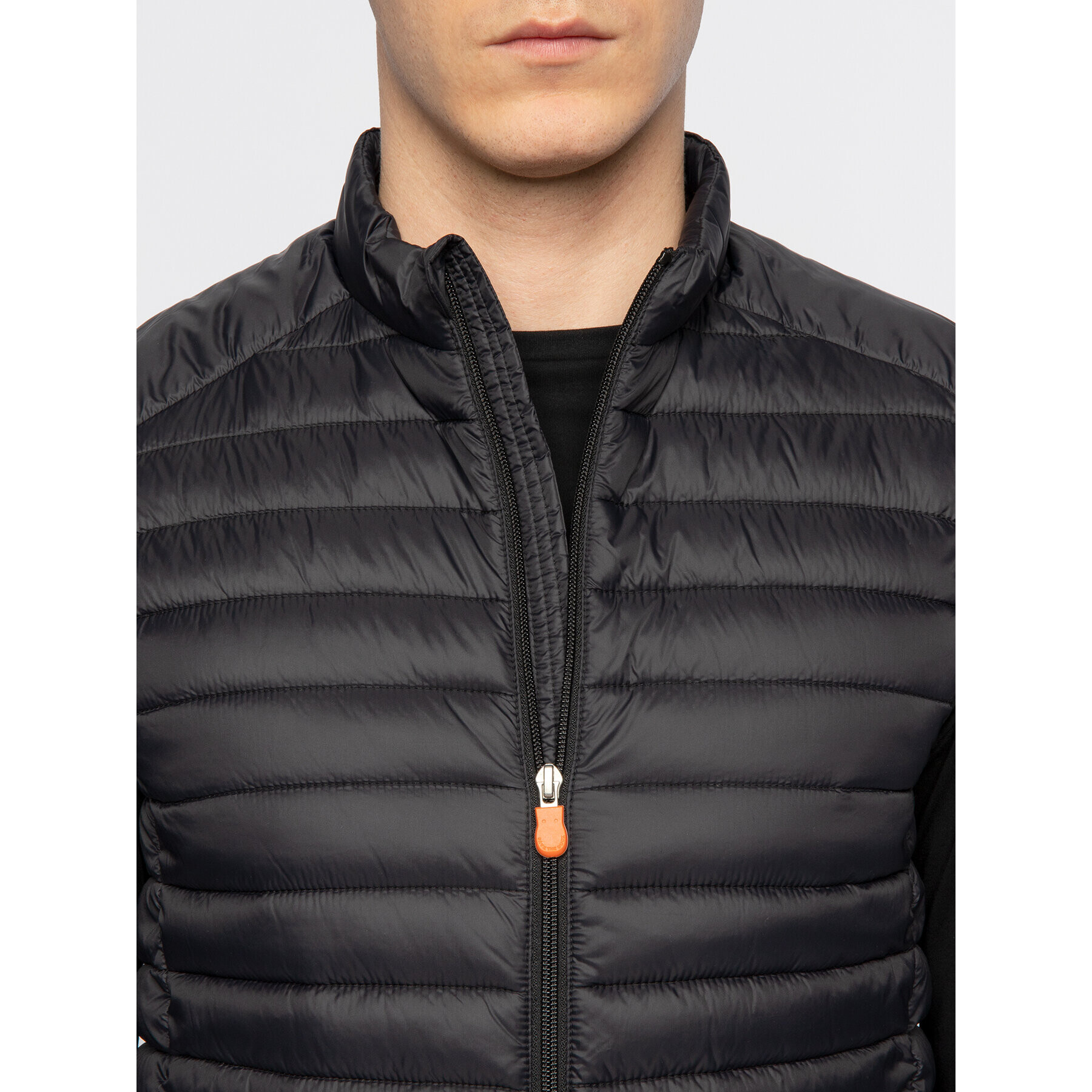 Save The Duck Vestă D8241M GIGAX Negru Regular Fit - Pled.ro