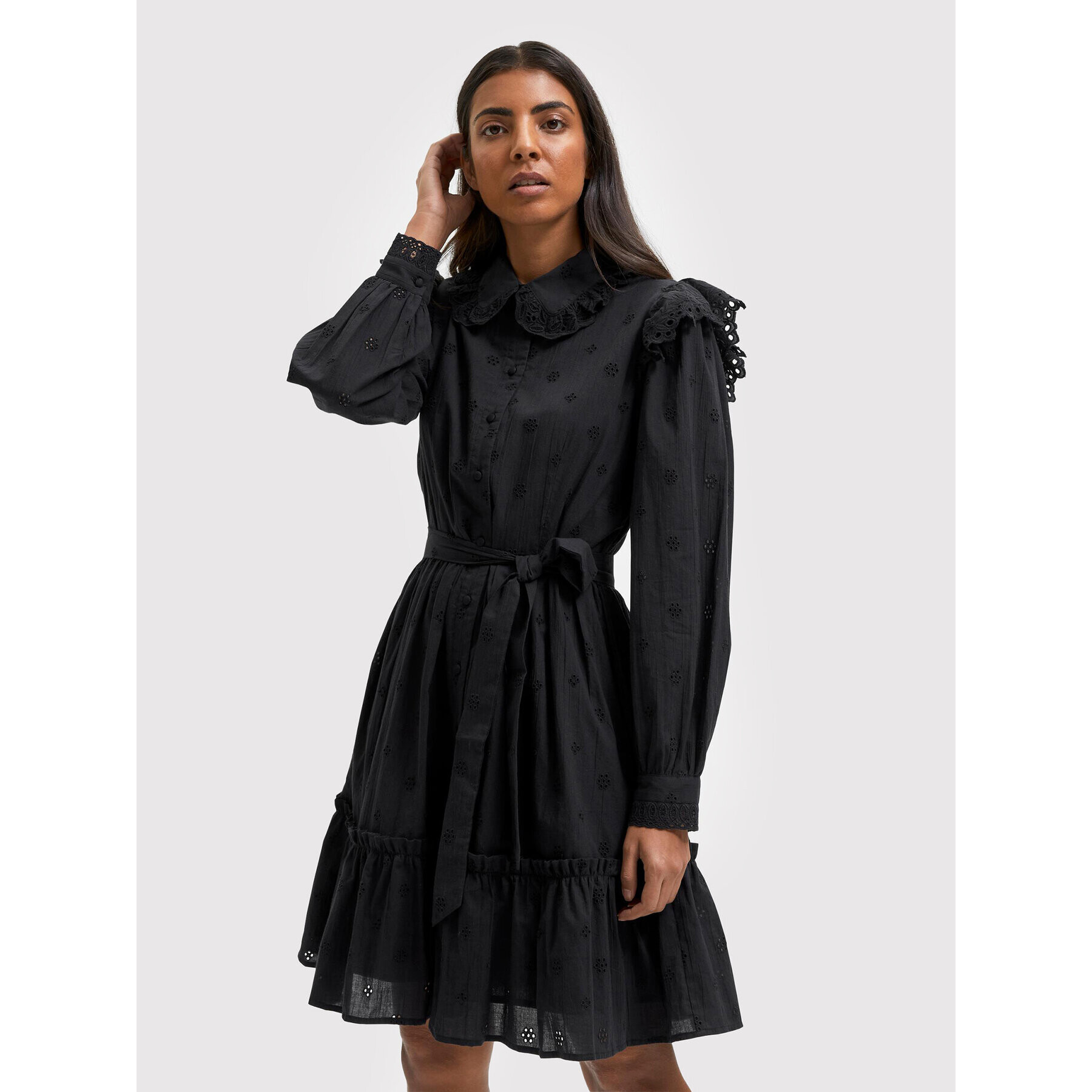 Selected Femme Rochie tip cămașă Brody 16083750 Negru Regular Fit - Pled.ro