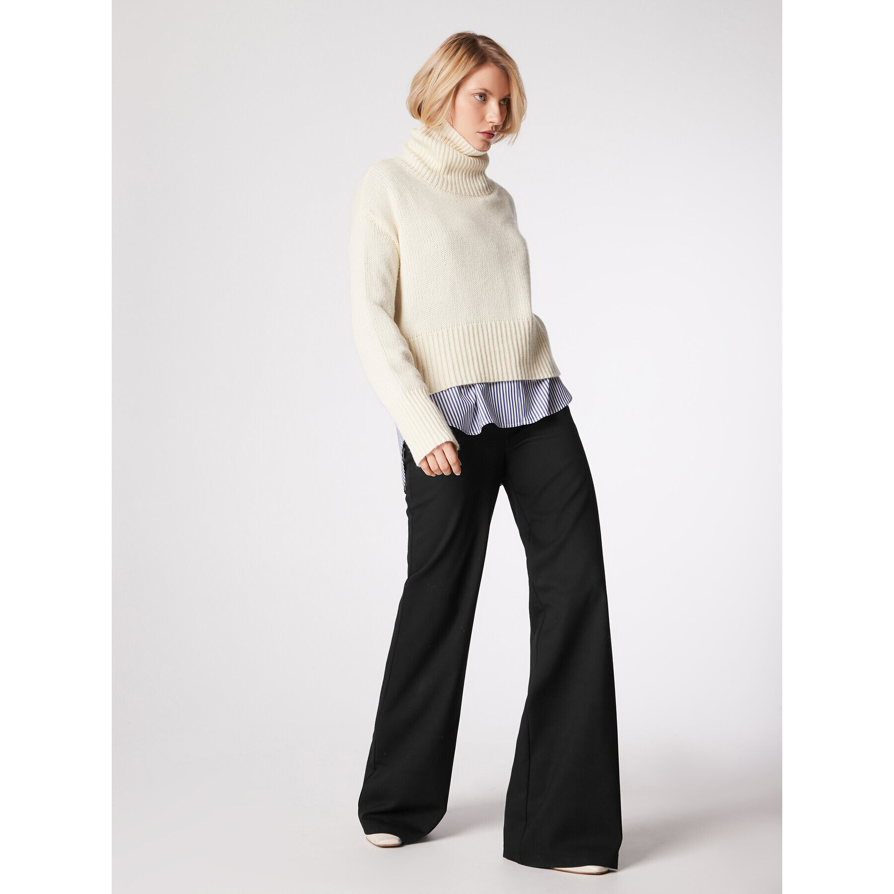 Simple Bluză cu gât SWD550-01 Alb Relaxed Fit - Pled.ro