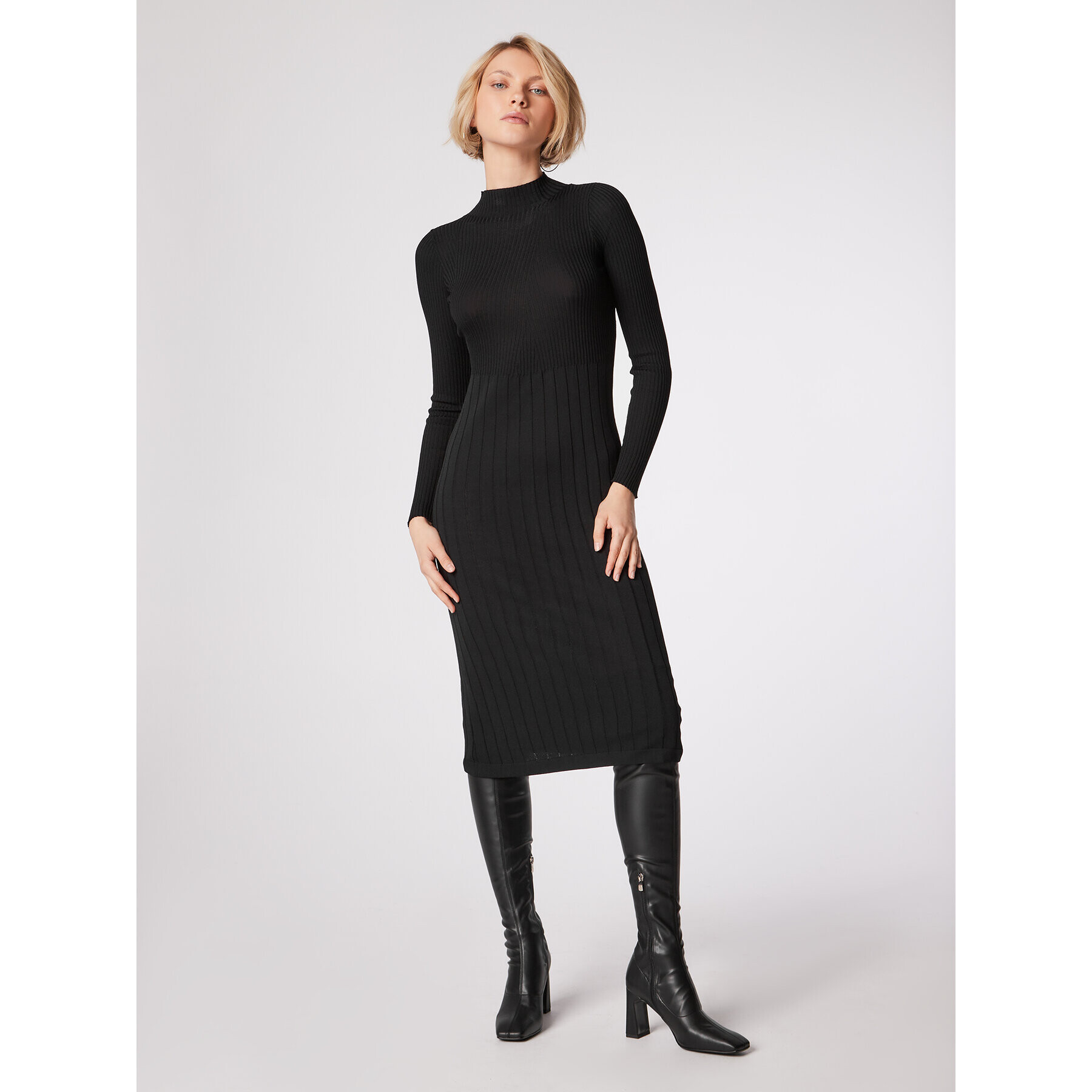 Simple Rochie tricotată SUD507-01 Negru Slim Fit - Pled.ro