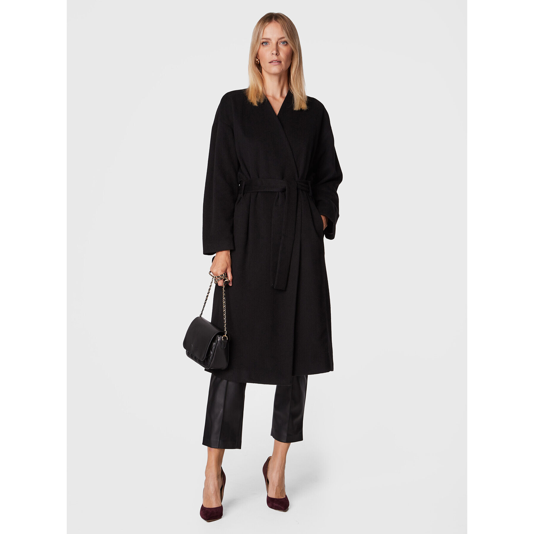 Sisley Palton 2LVTLN00V Negru Oversize - Pled.ro