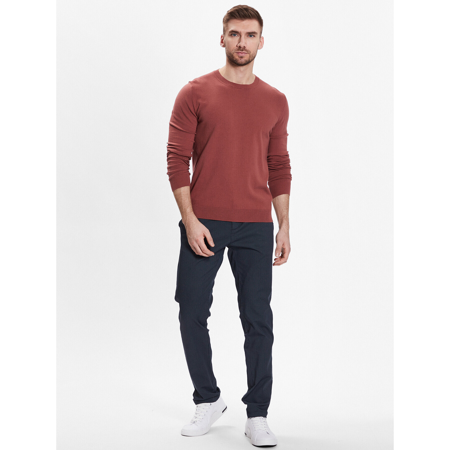 Sisley Pantaloni chino 4JLESF023 Bleumarin Slim Fit - Pled.ro