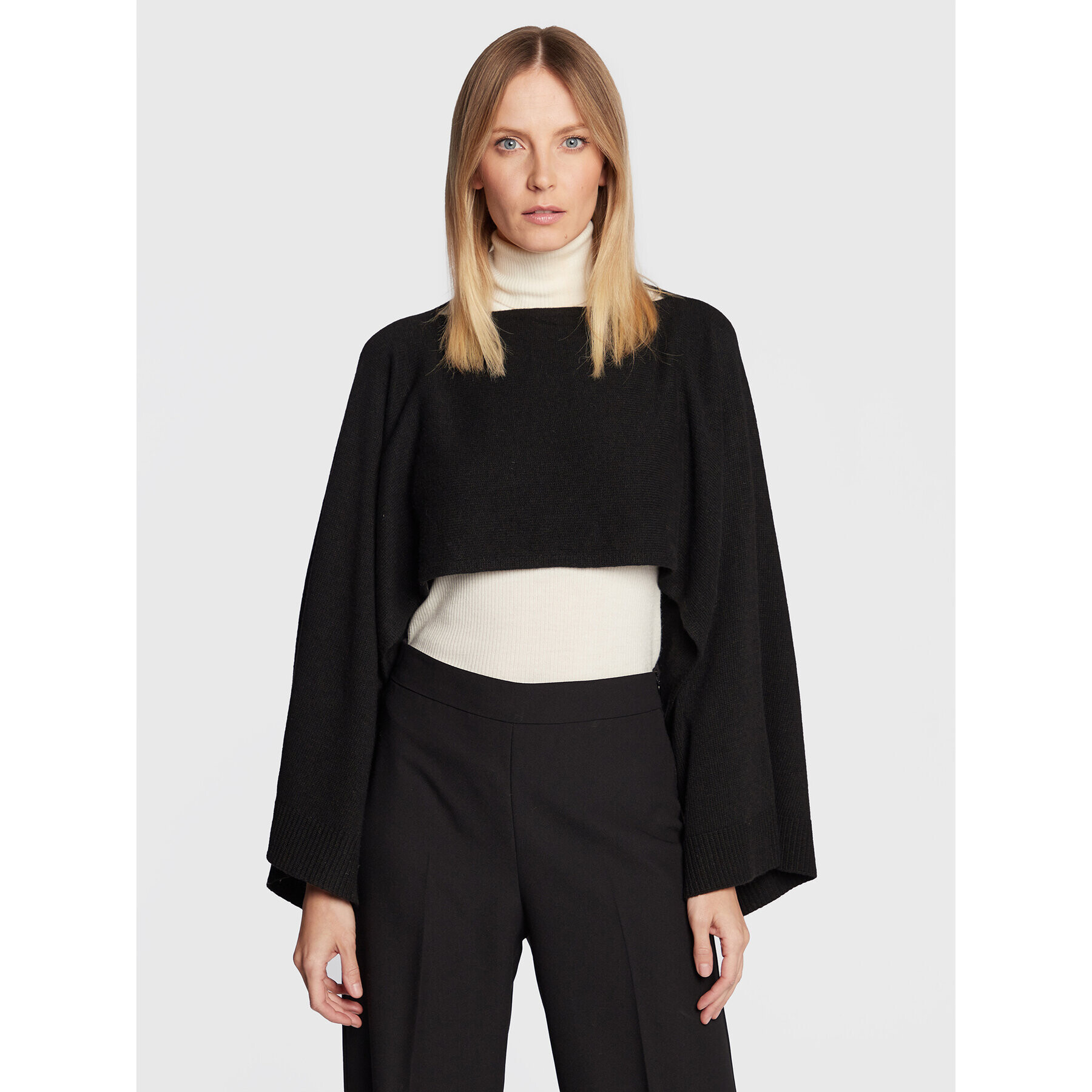 Sisley Poncho 122HMU003 Negru - Pled.ro