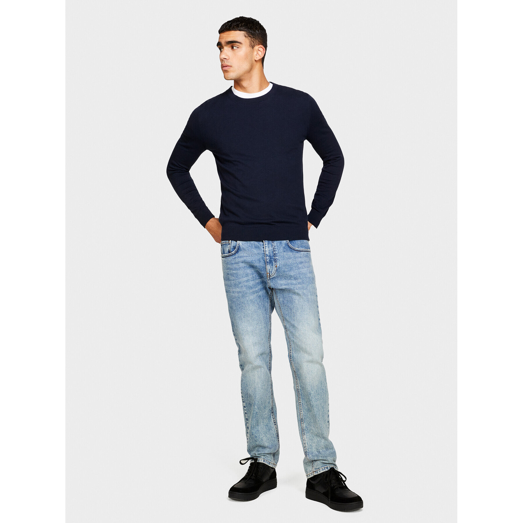 Sisley Pulover 10F2S1C78 Bleumarin Slim Fit - Pled.ro