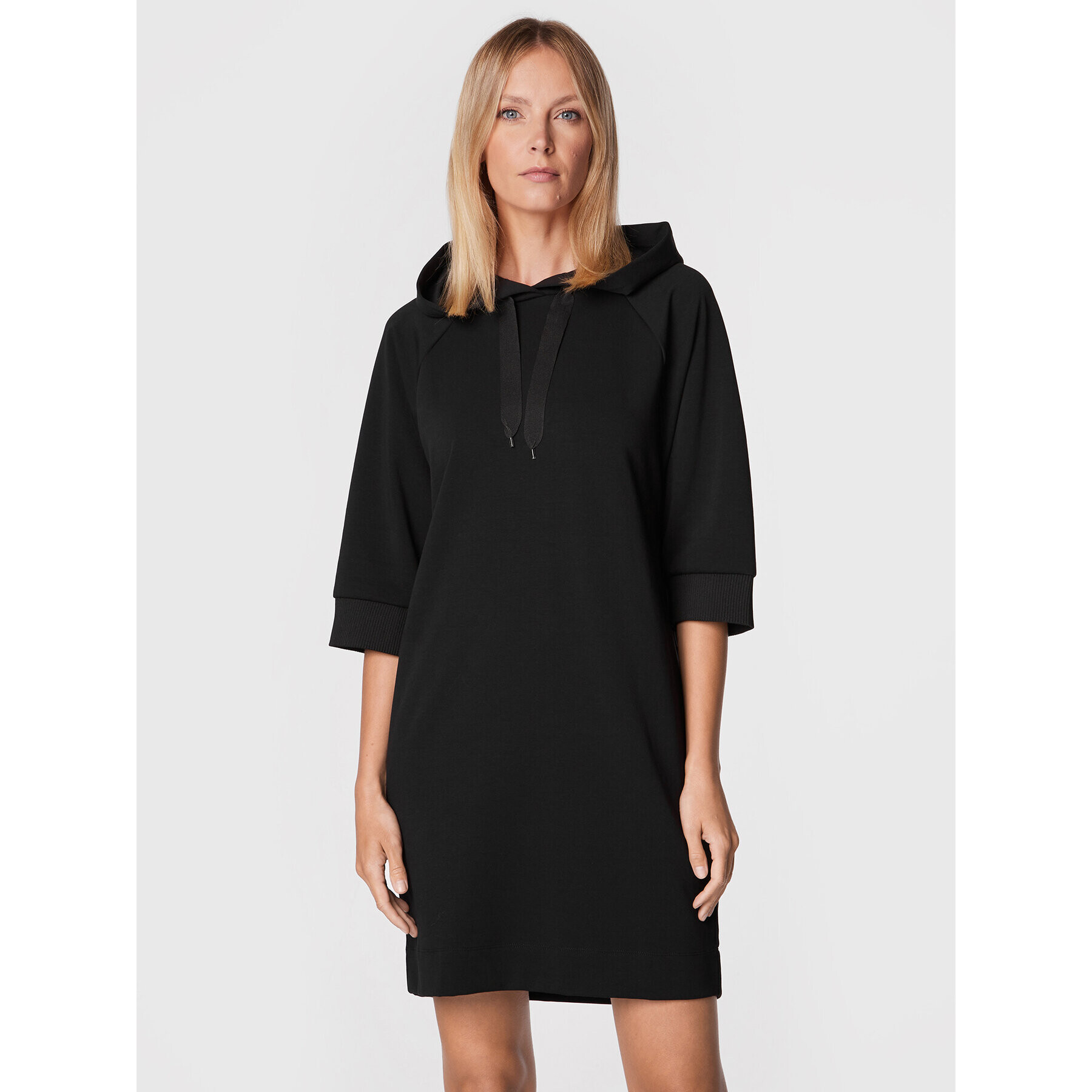 Sisley Rochie tricotată 4IPRLV01T Negru Regular Fit - Pled.ro