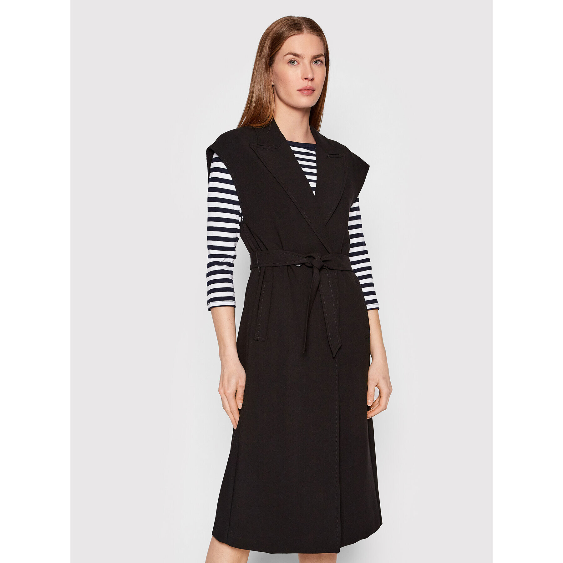 Sisley Vestă 2BFQLN004 Negru Regular Fit - Pled.ro