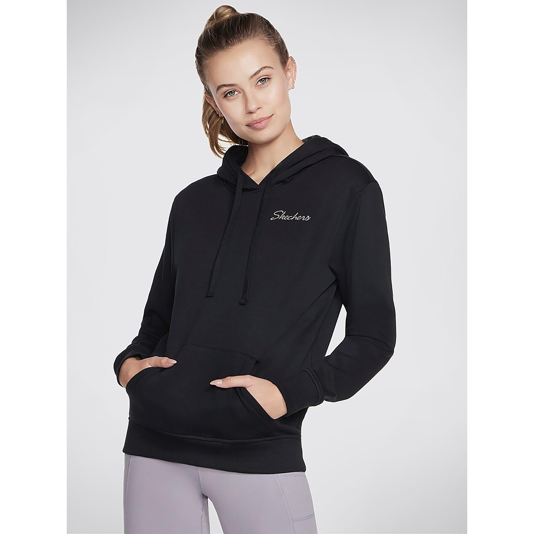 Skechers Bluză Signature Po Hoodie WHD116 Negru Regular Fit - Pled.ro