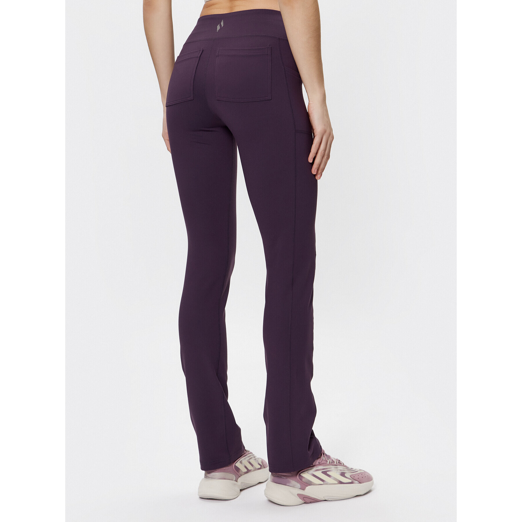 Skechers Pantaloni trening The Go Walk W03PT20B Violet Regular Fit - Pled.ro