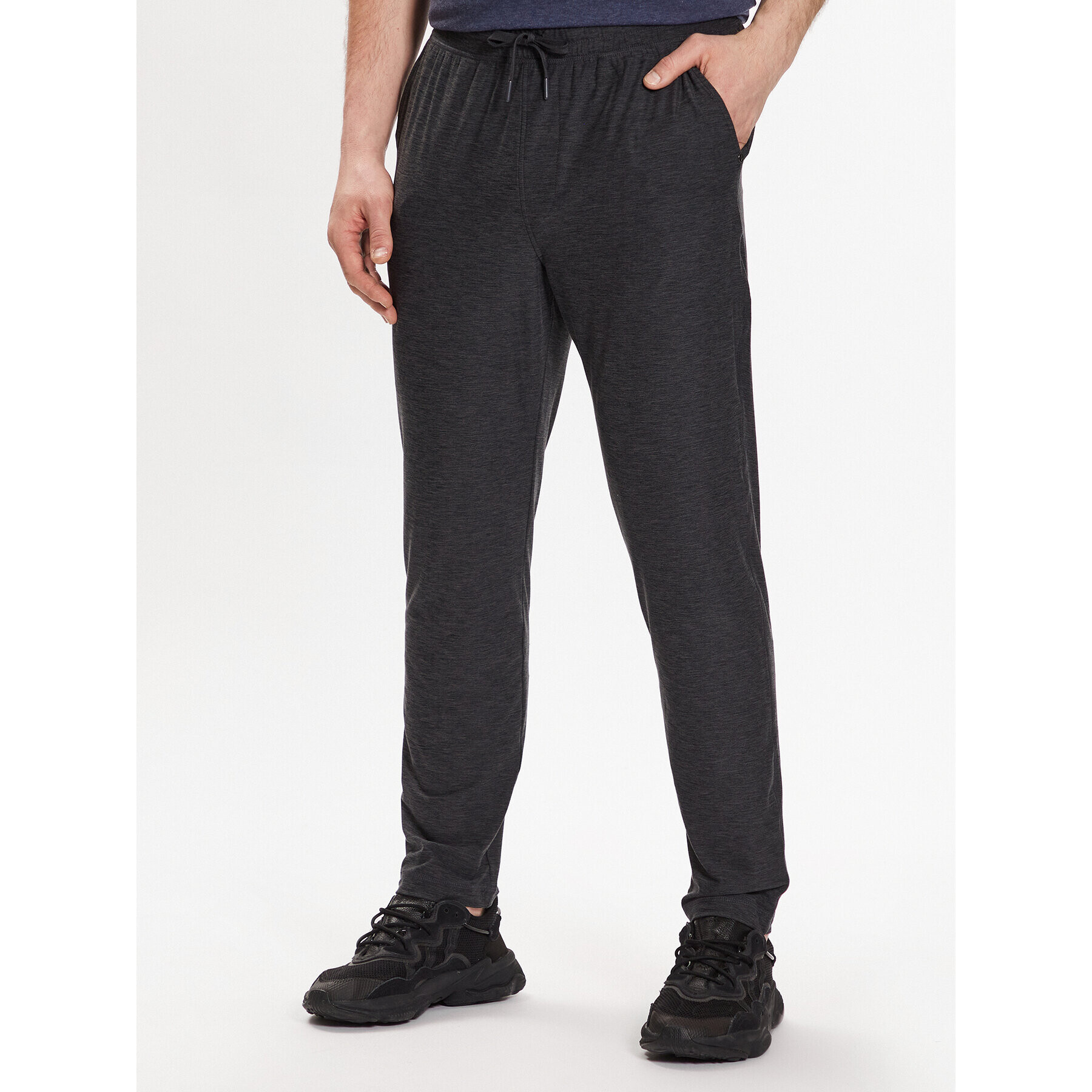 Skechers Pantaloni trening Ultra Go Lite MPT108 Negru Regular Fit - Pled.ro