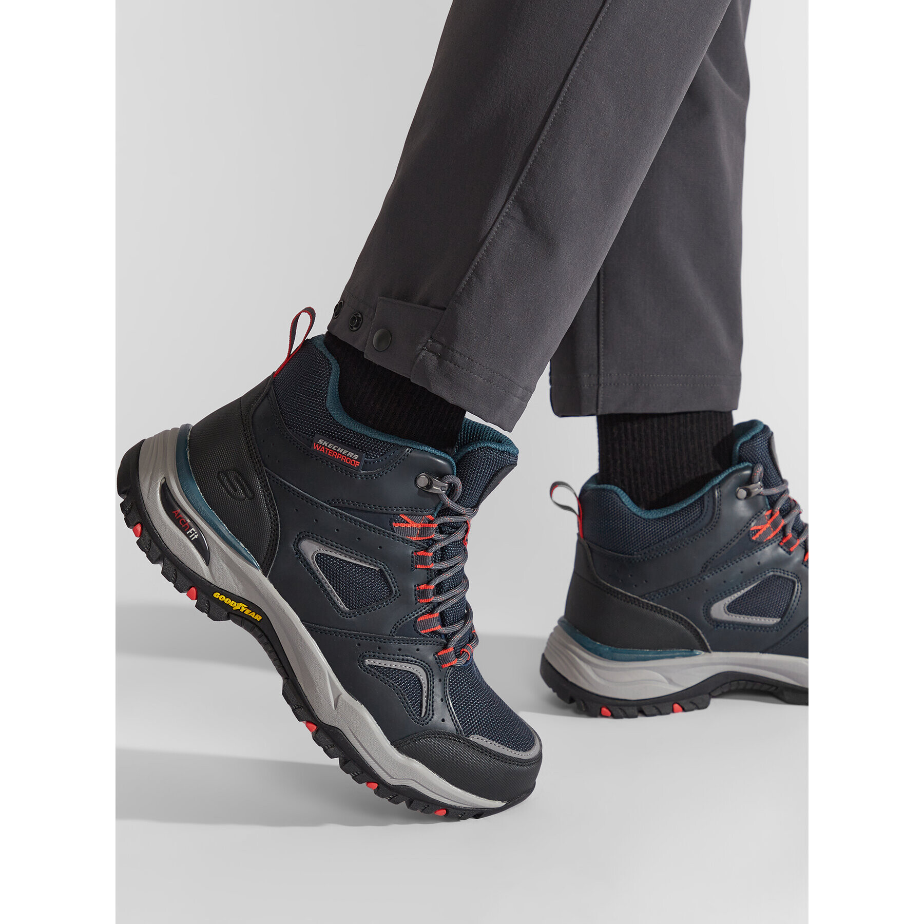 Skechers Trekkings Millard 204628/BLNV Negru - Pled.ro