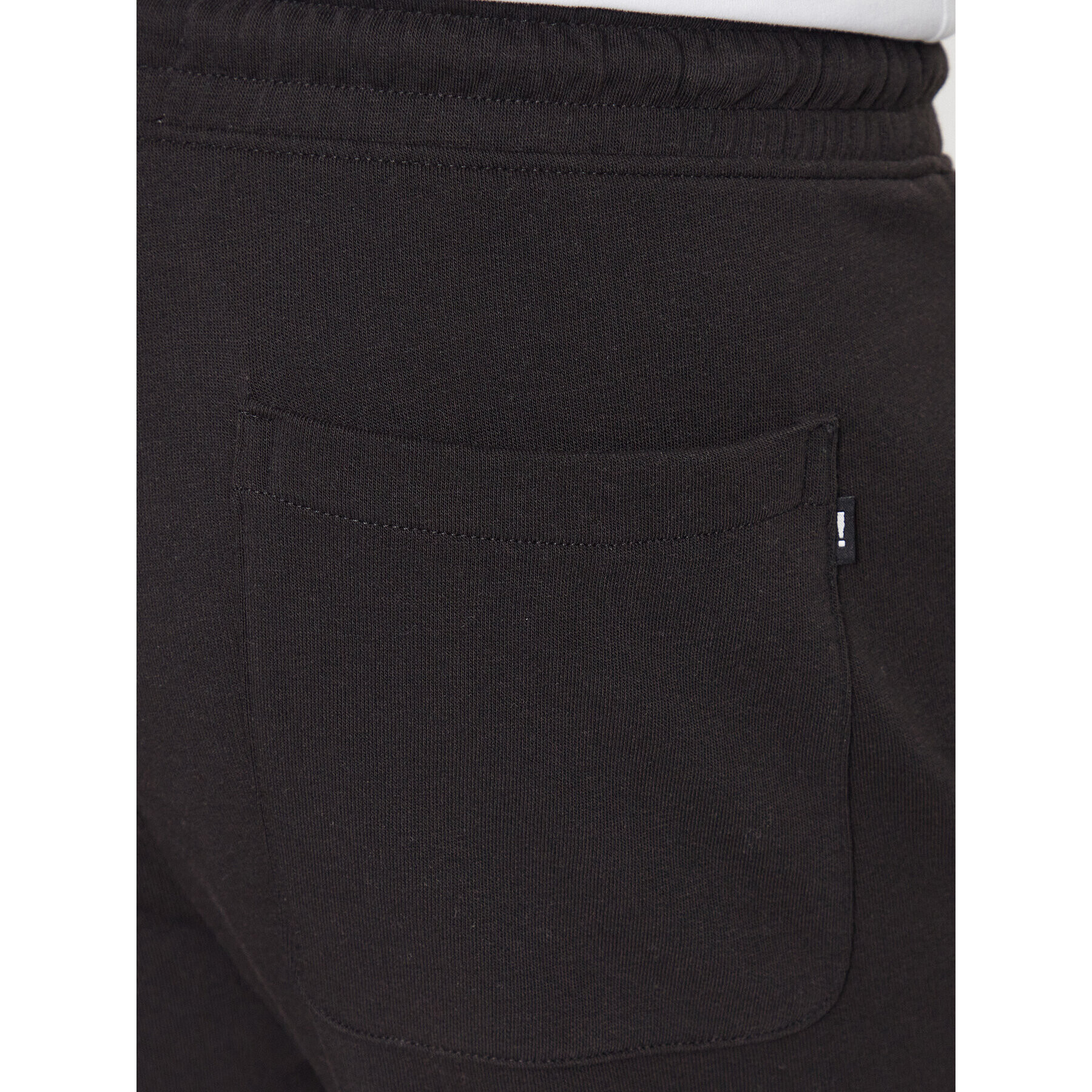 Solid Pantaloni scurți sport 21107850 Negru Regular Fit - Pled.ro