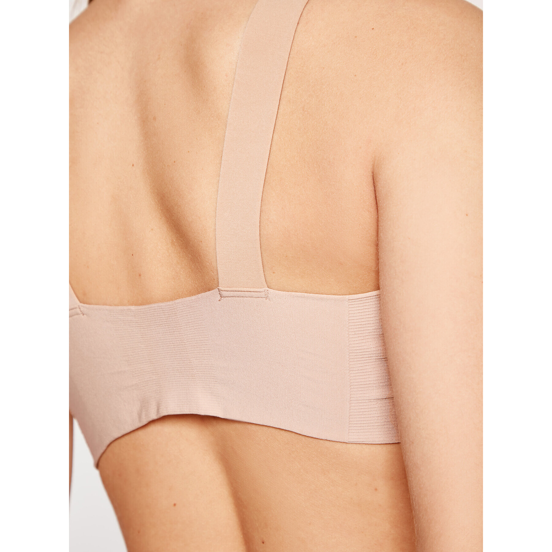 SPANX Sutien fără cusături Bra-lelujah!® Lightly Lined Wireless 30017R Bej - Pled.ro