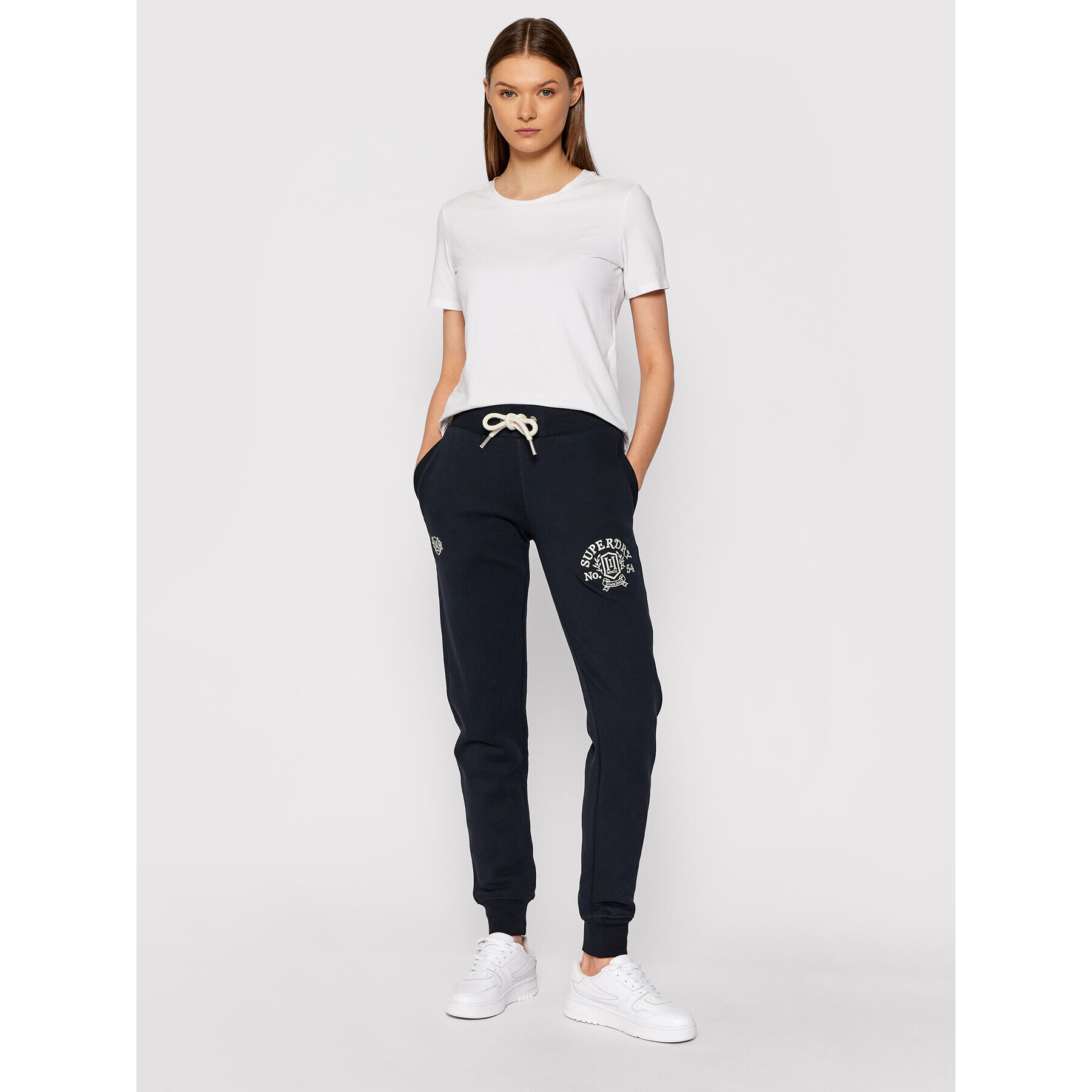 Superdry Pantaloni trening Pride In Craft W7010557A Bleumarin Regular Fit - Pled.ro