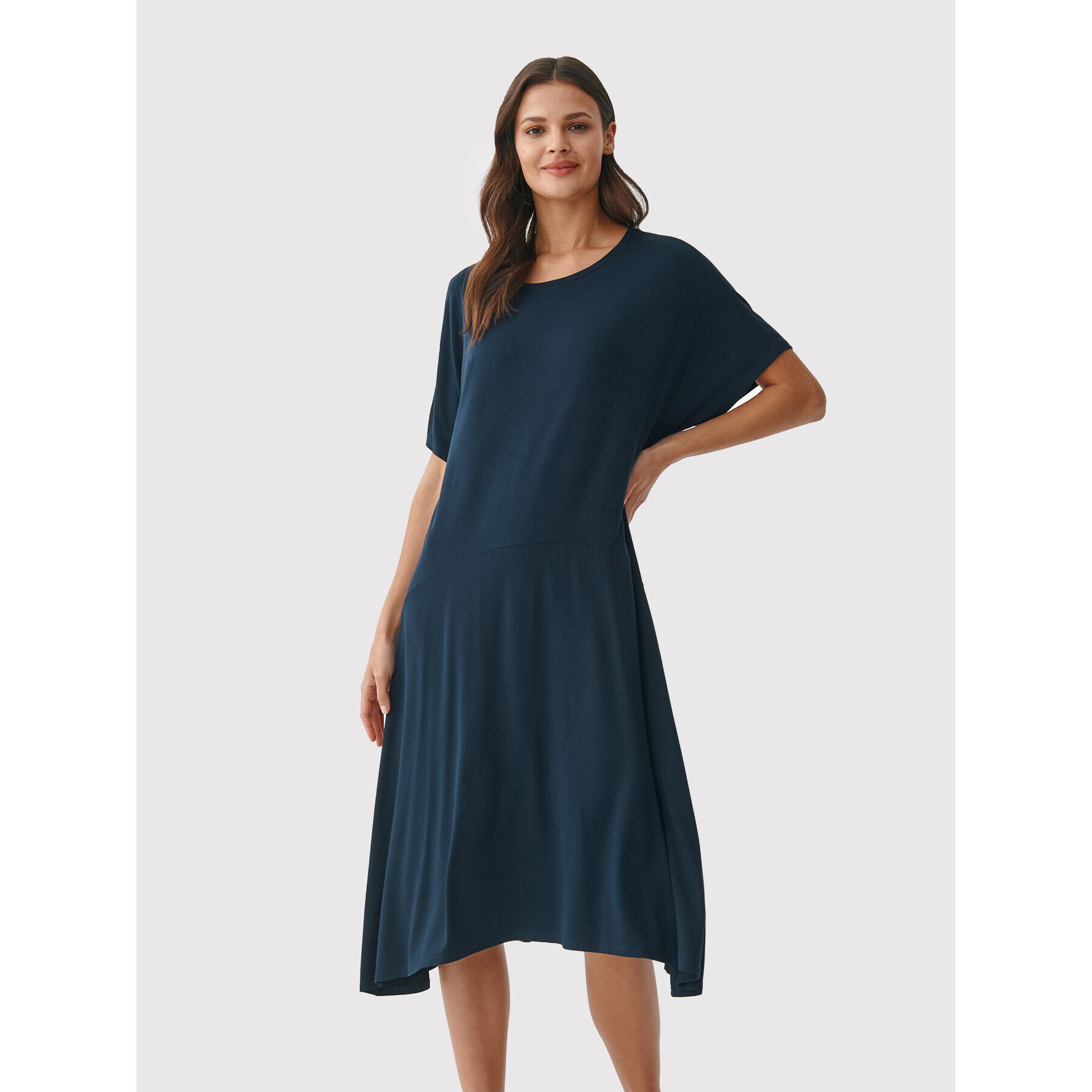 Tatuum Rochie de zi Marso 1 T2212.195B Bleumarin Oversize - Pled.ro