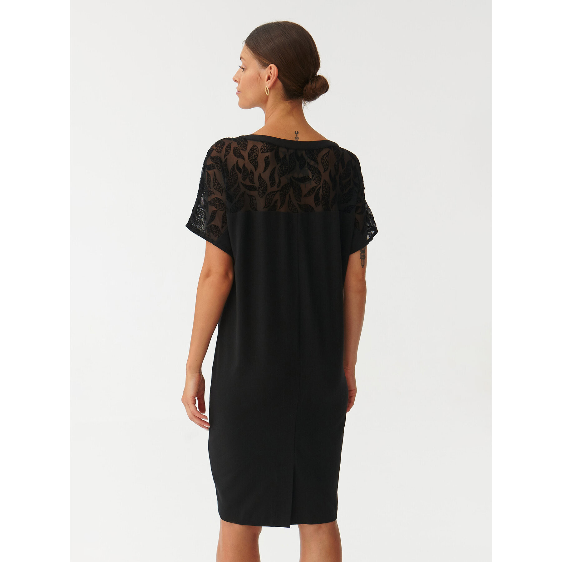 Tatuum Rochie de zi Owera T2322.201 Negru Relaxed Fit - Pled.ro