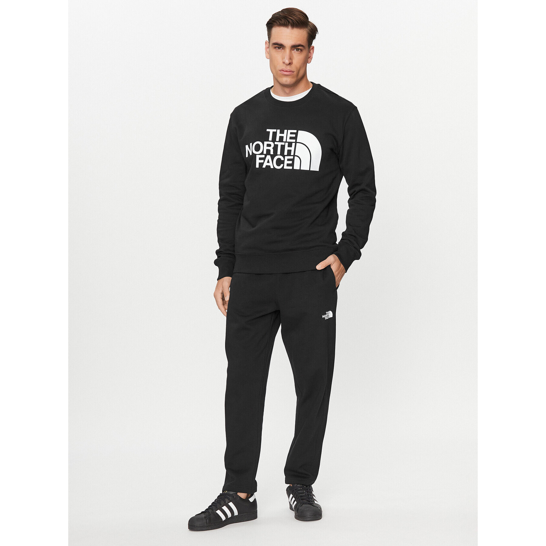 The North Face Bluză M Standard Crew - EuNF0A4M7WJK31 Negru Regular Fit - Pled.ro