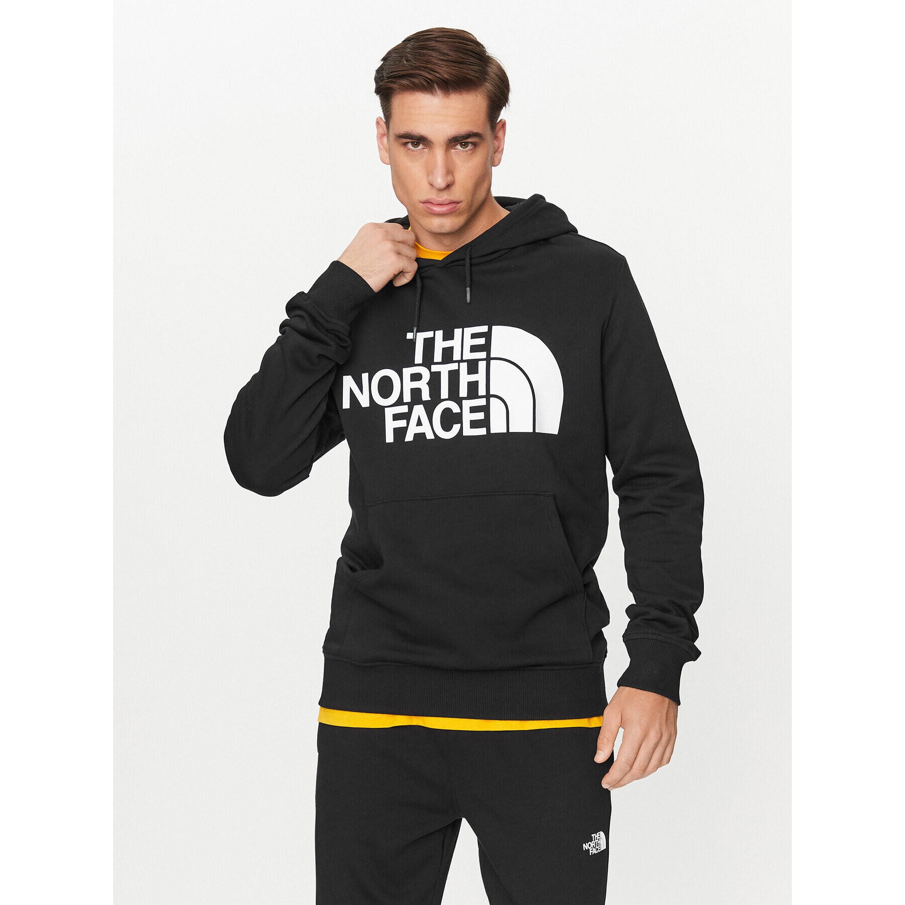 The North Face Bluză M Standard Hoodie - EuNF0A3XYDJK31 Negru Regular Fit - Pled.ro