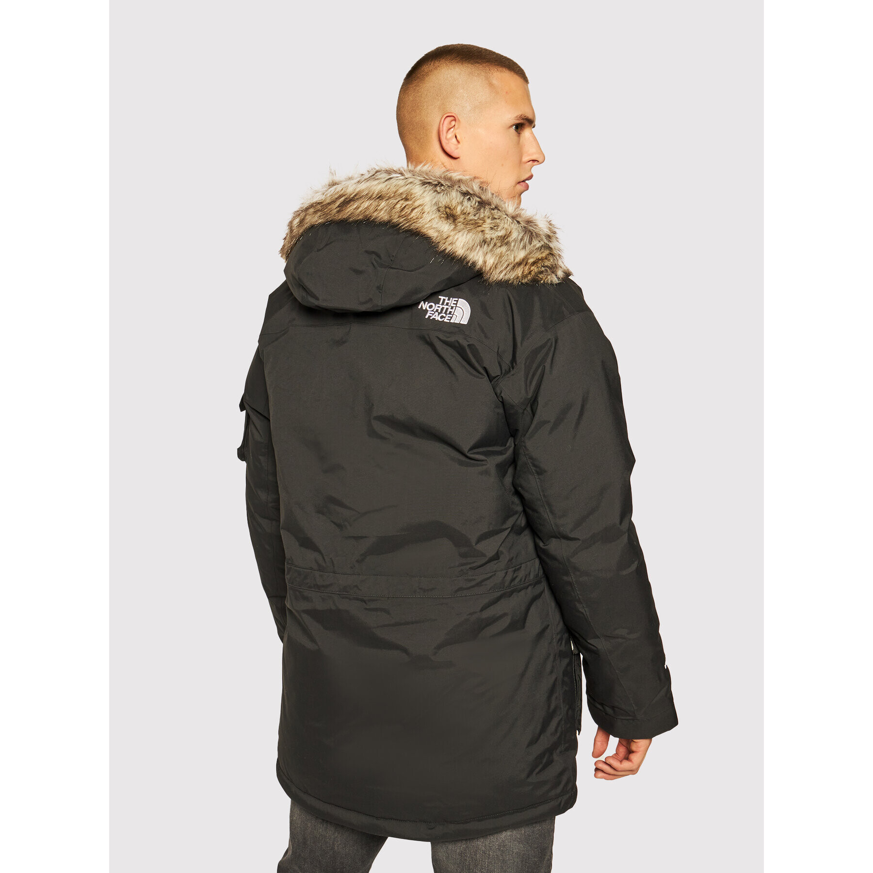 The North Face Geacă de iarnă Recycled Mcmurdo NF0A4M8G Negru Regular Fit - Pled.ro