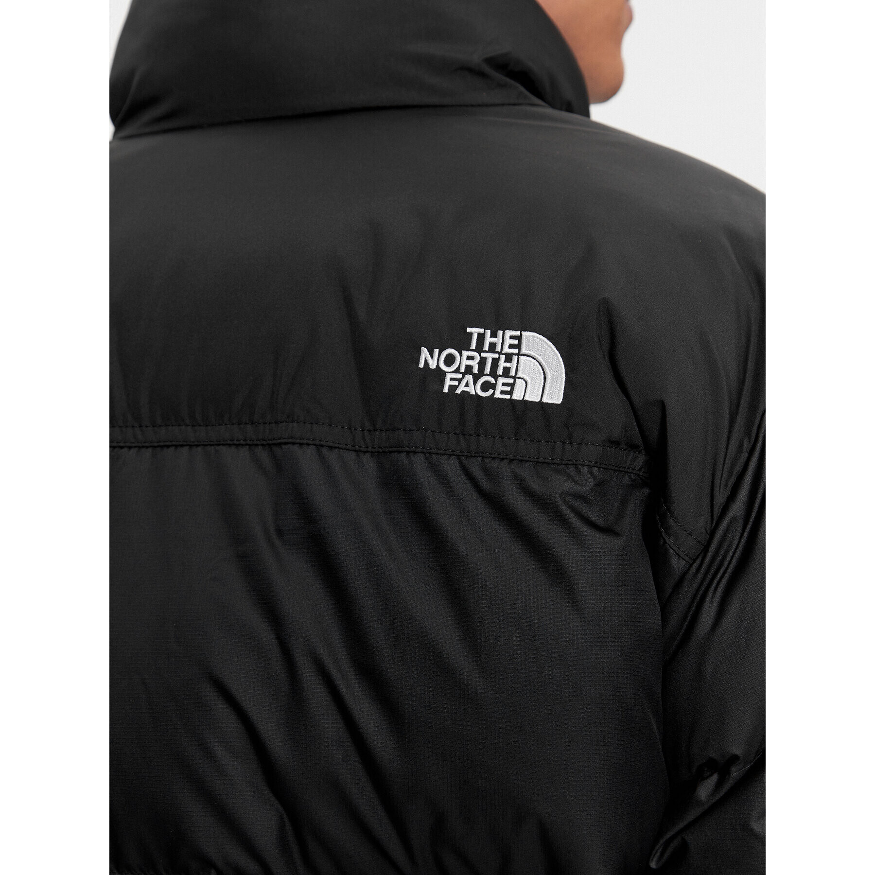 The North Face Geacă din puf M Saikuru JacketNF0A853IJK31 Negru Regular Fit - Pled.ro