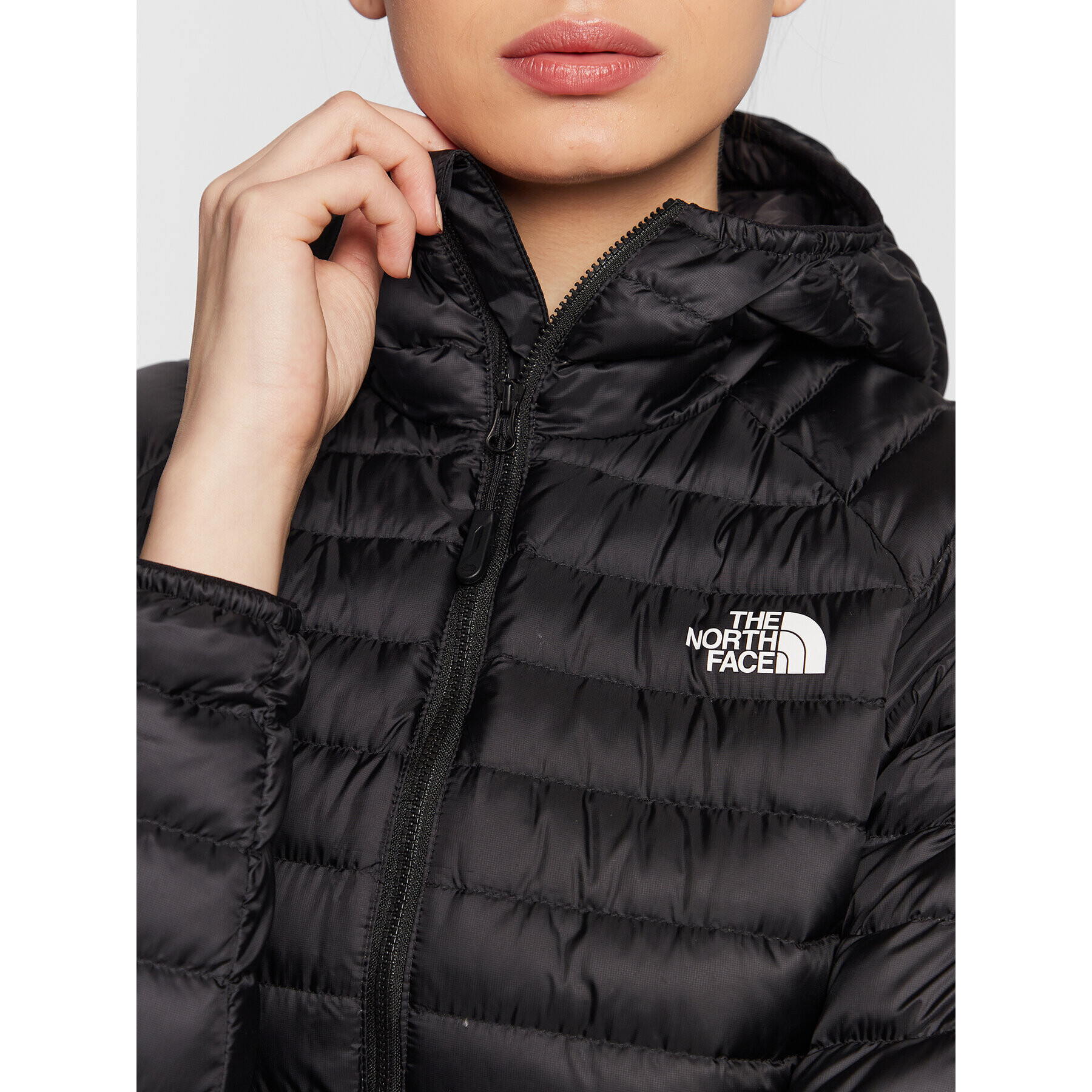 The North Face Geacă din puf New Trevail NF0A7Z85 Negru Regular Fit - Pled.ro