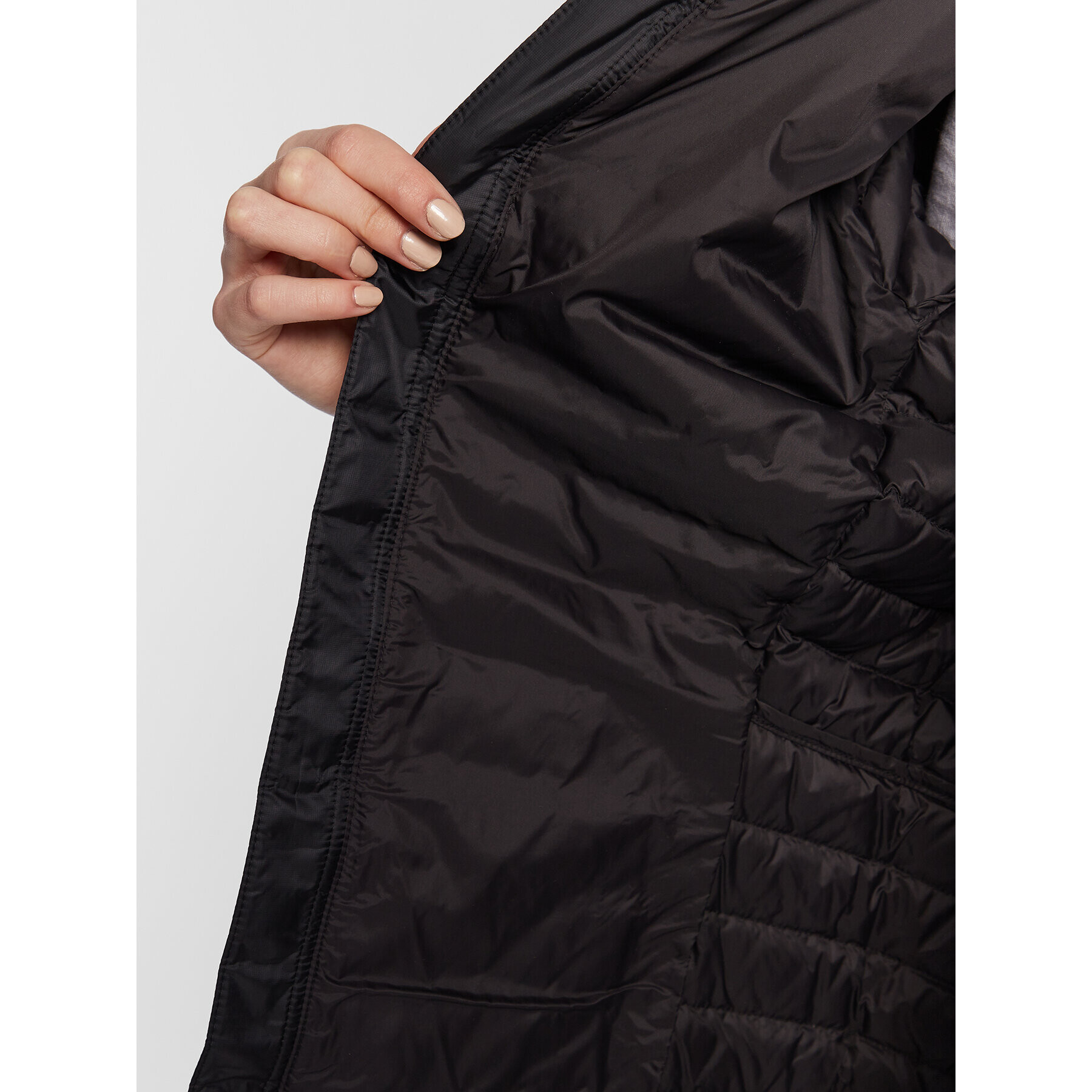 The North Face Geacă din puf New Trevail NF0A7Z85 Negru Regular Fit - Pled.ro