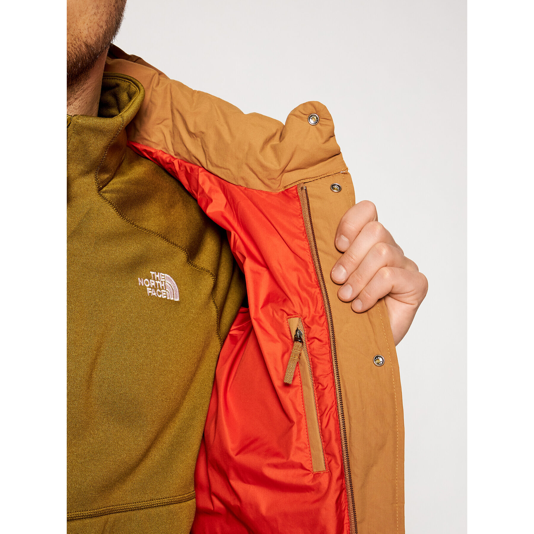 The North Face Geacă din puf Sierra NF0A48LC Maro Regular Fit - Pled.ro