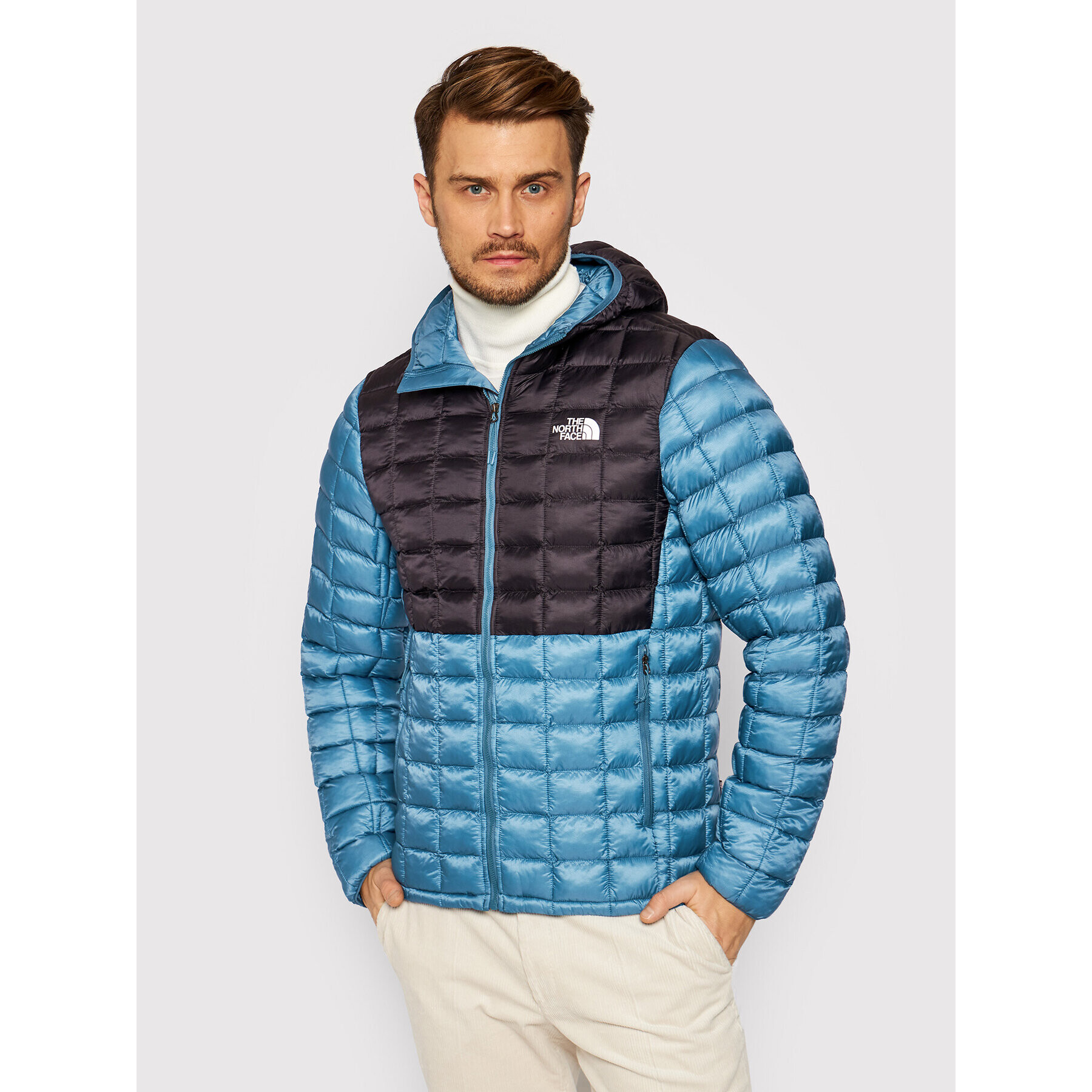 The North Face Geacă din puf Thermoball™ Eco Super NF0A48KESF71 Albastru Regular Fit - Pled.ro