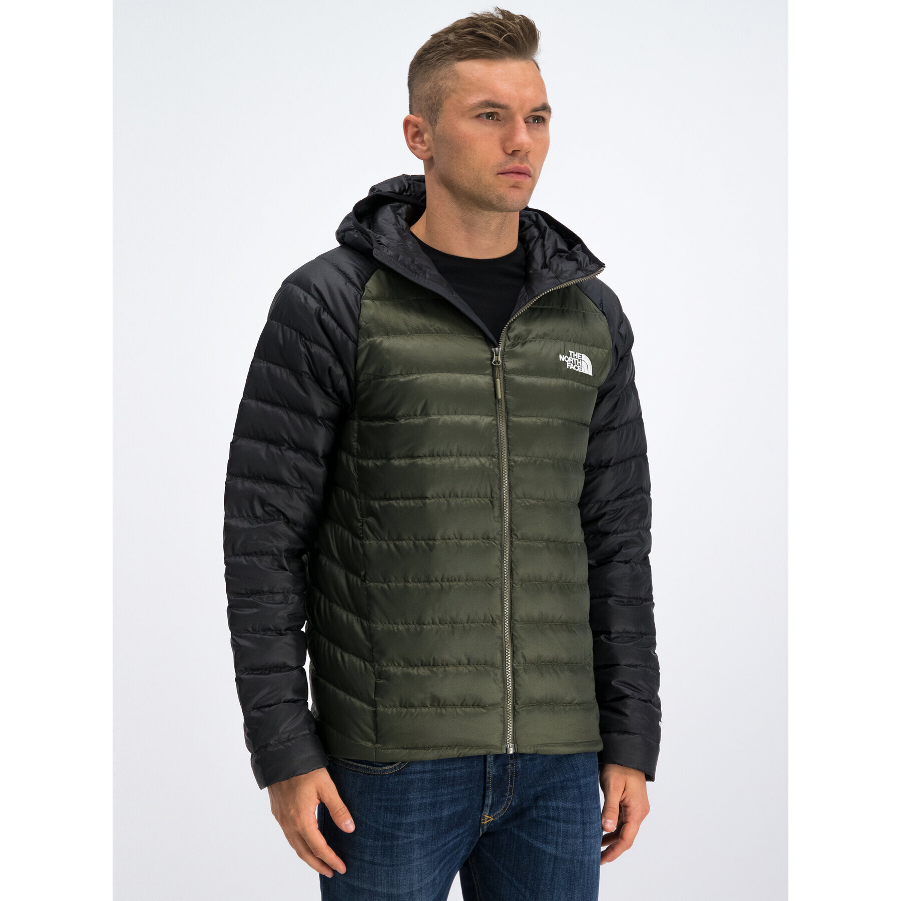 The North Face Geacă din puf Travail NF0A39N4 Verde Regular Fit - Pled.ro