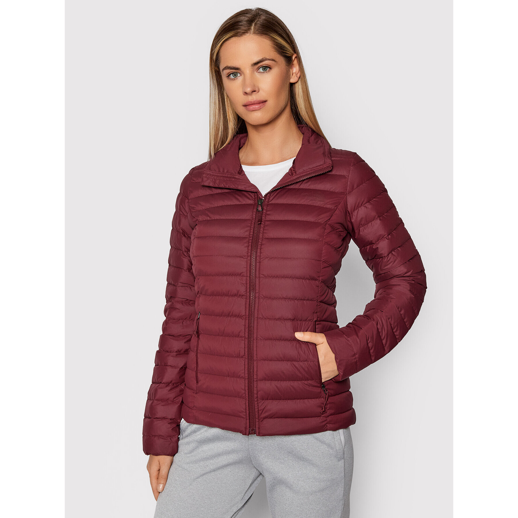 The North Face Geacă din puf W Stretch Down Jkt NF0A4P6I Vișiniu Regular Fit - Pled.ro