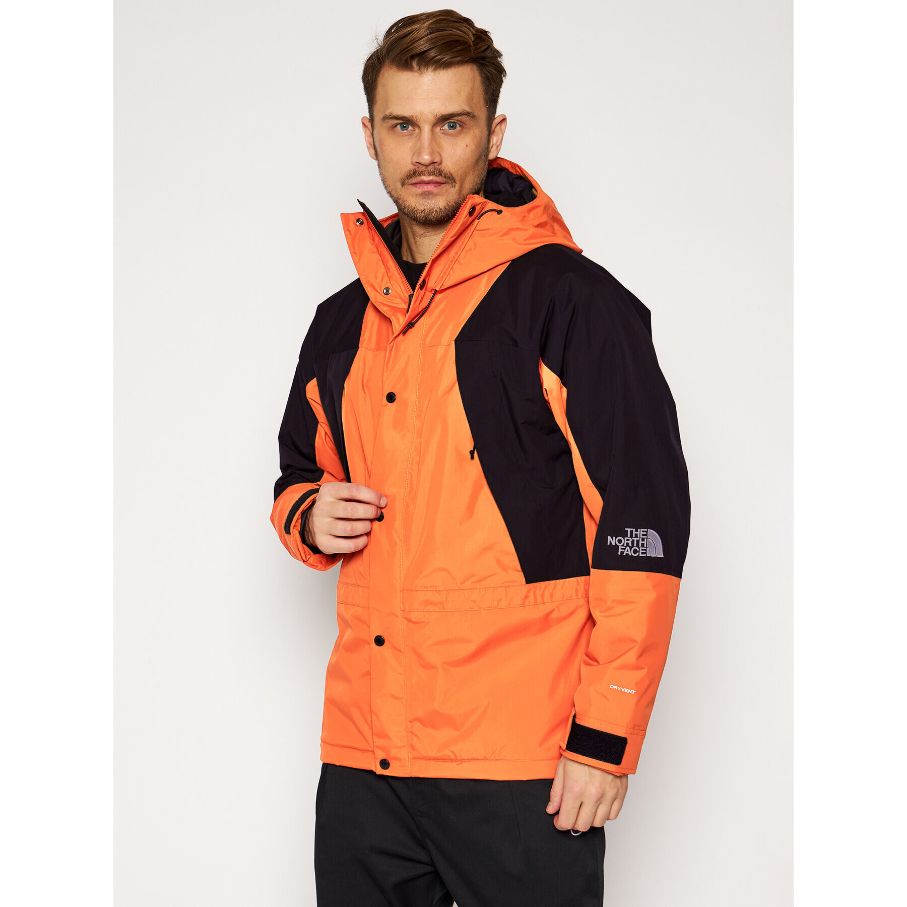 The North Face Geacă outdoor Mountain Light NF0A3XY5 Portocaliu Regular Fit - Pled.ro