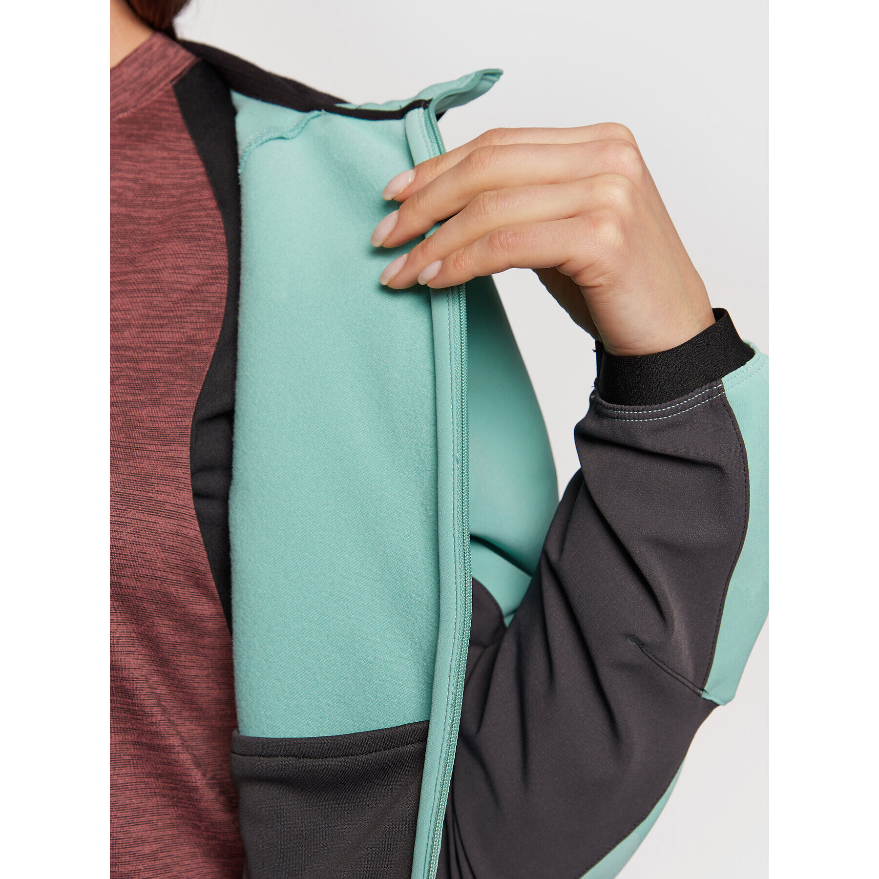 The North Face Geacă softshell NF0A7ZE9 Verde Regular Fit - Pled.ro