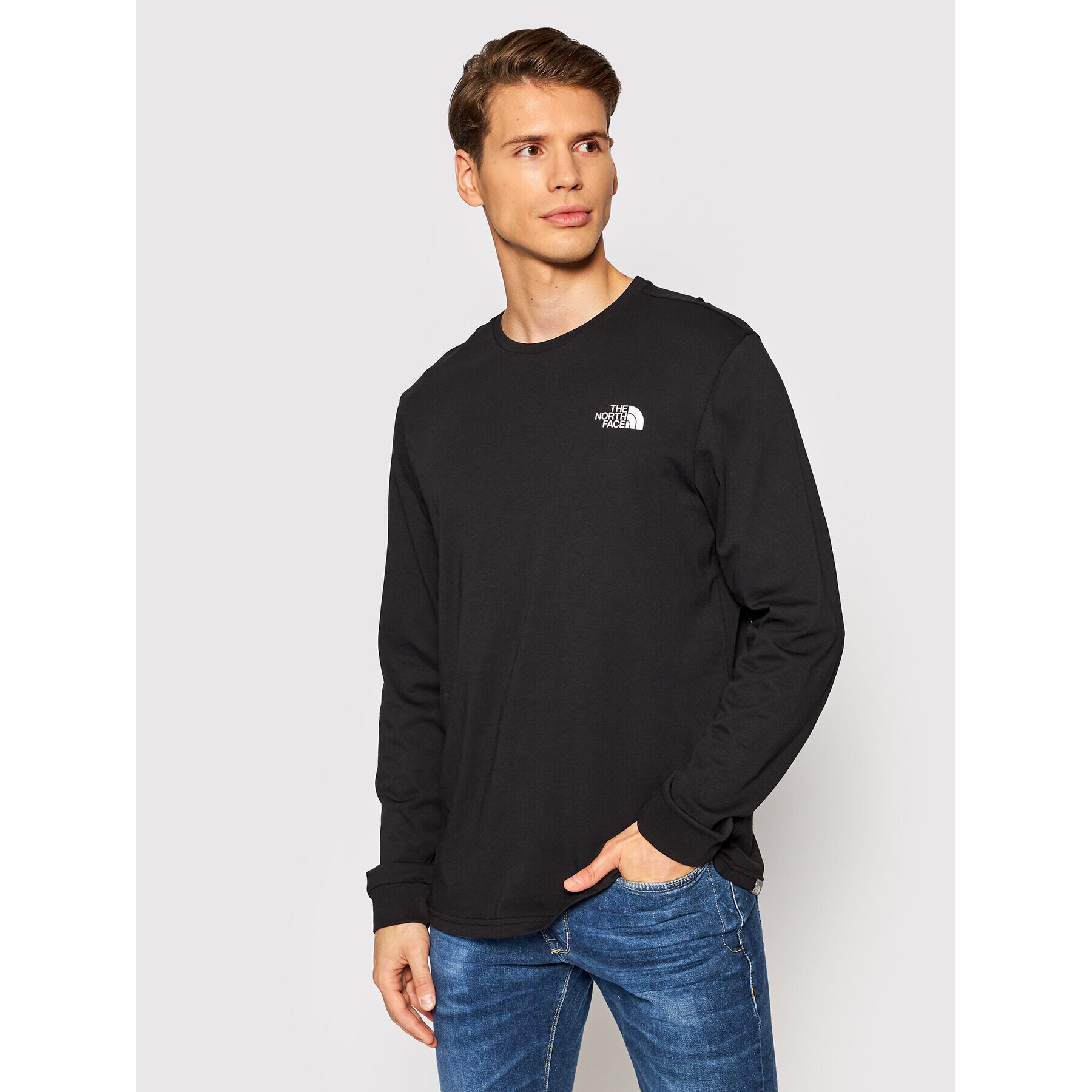 The North Face Longsleeve Simple Dome NF0A3L3B Negru Regular Fit - Pled.ro