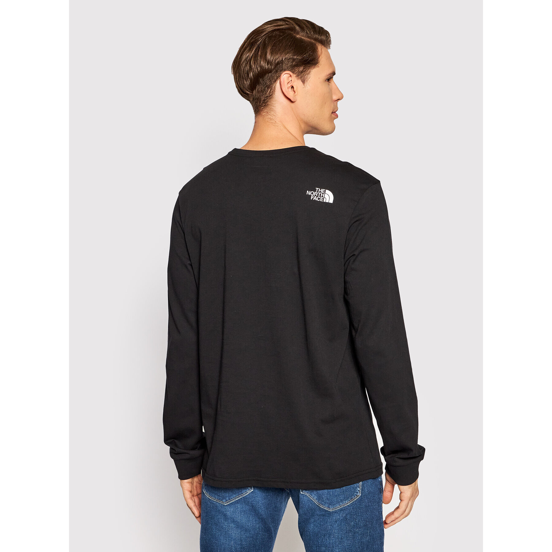 The North Face Longsleeve Simple Dome NF0A3L3B Negru Regular Fit - Pled.ro