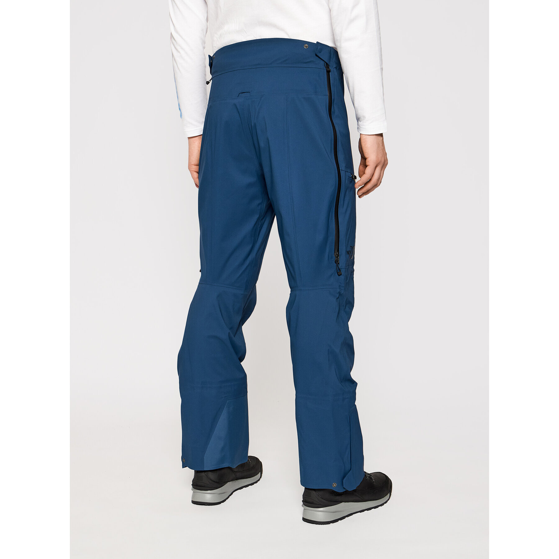 The North Face Pantaloni de schi Freethinker NF0A3M26 Bleumarin Regular Fit - Pled.ro