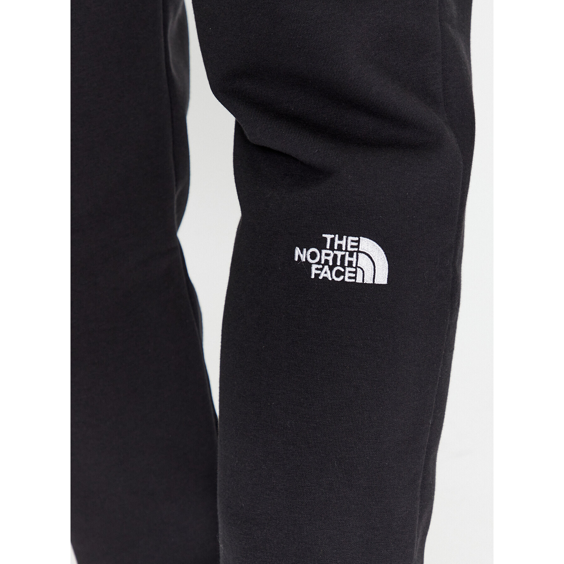 The North Face Pantaloni trening M Essential JoggerNF0A7ZJBJK31 Negru Regular Fit - Pled.ro