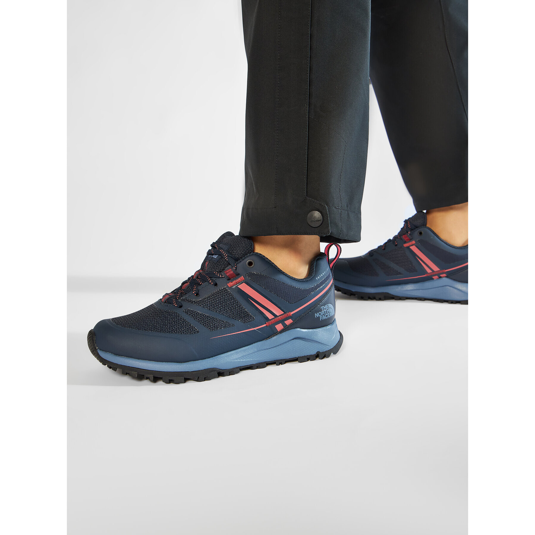 The North Face Trekkings Litewave Futurelight NF0A4PFHZQ2 Bleumarin - Pled.ro