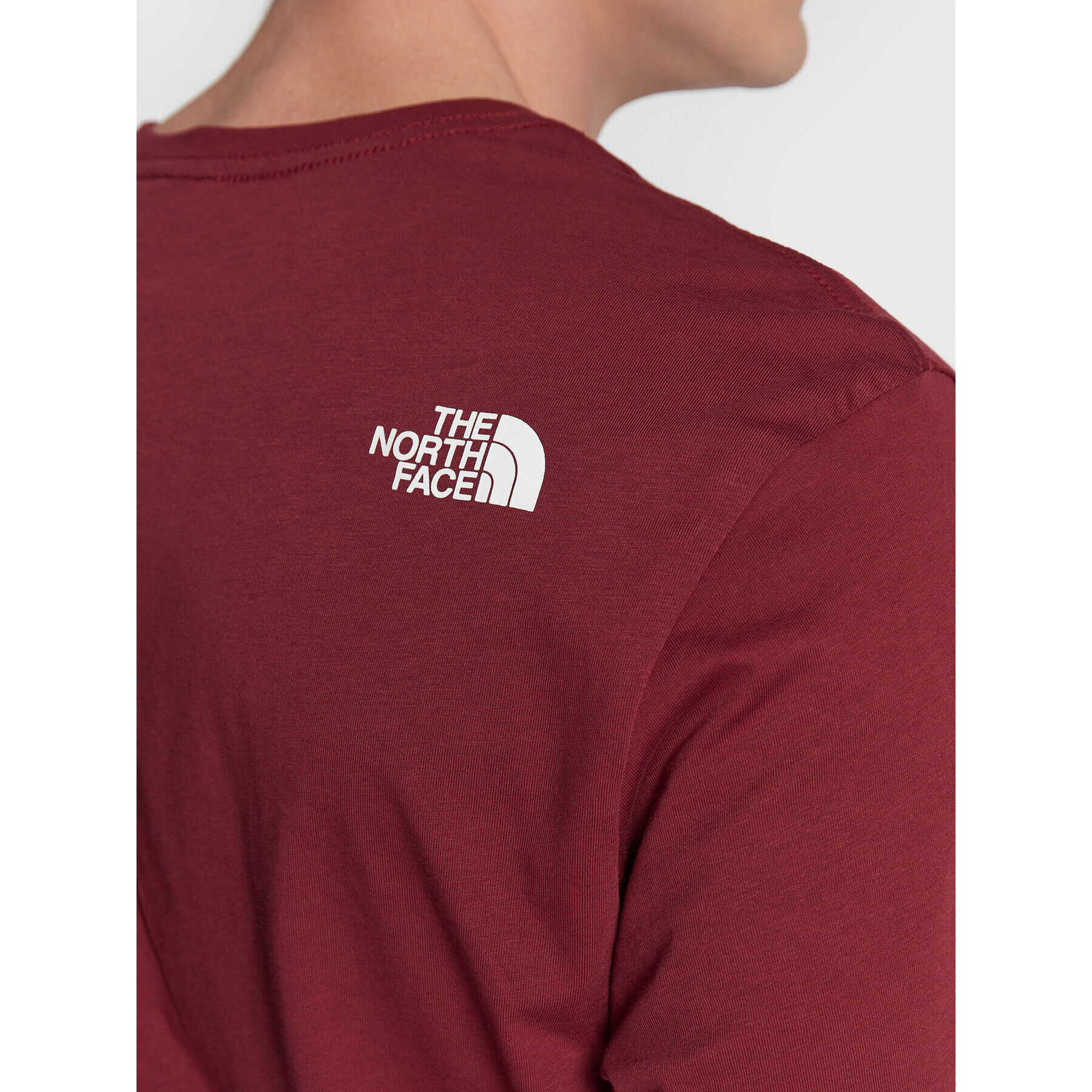 The North Face Tricou Easy NF0A2TX3 Vișiniu Regular Fit - Pled.ro